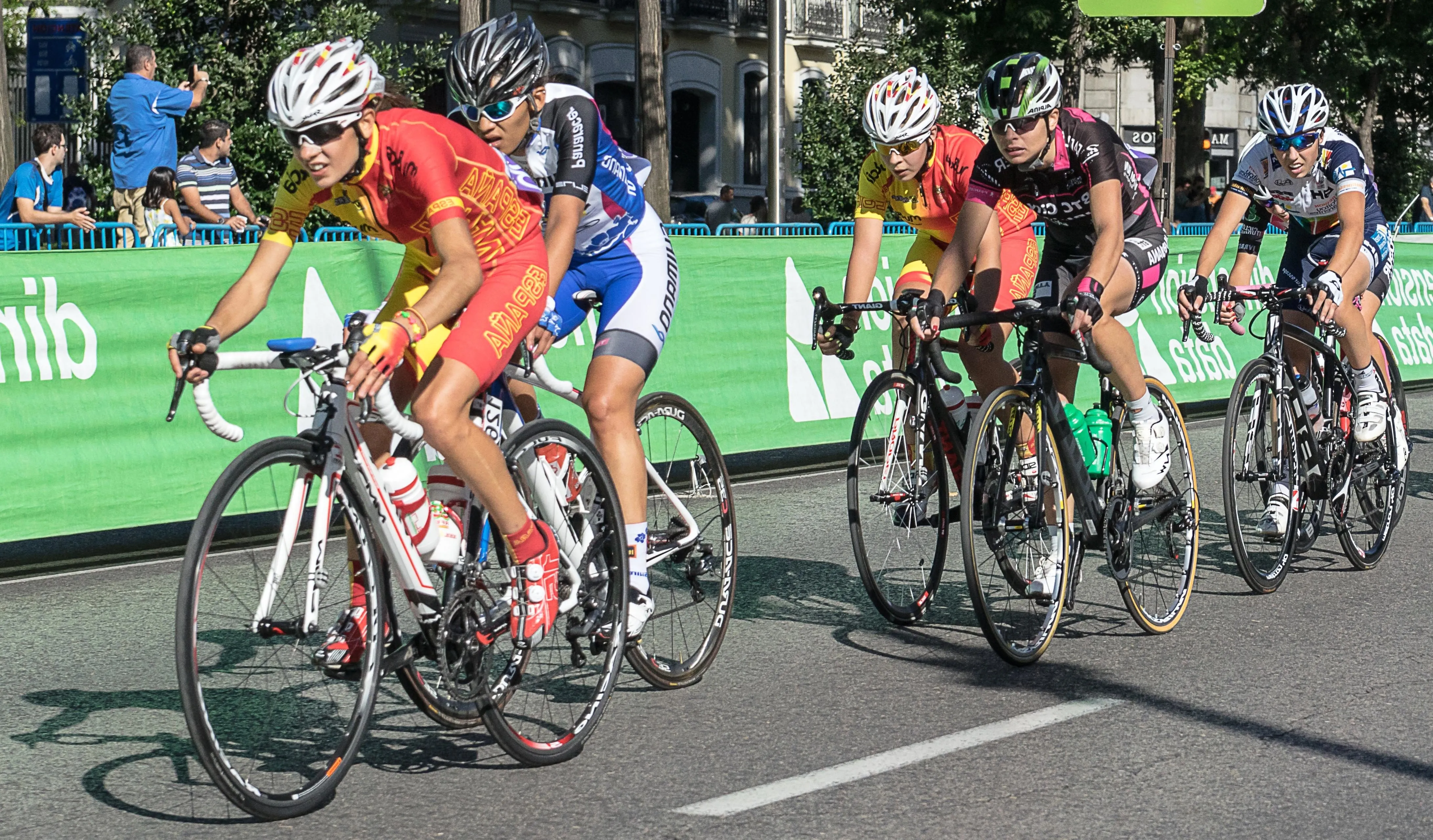 Los ciclistas recorrerán la provincia de Jaén para culminar su etapa en Lopera