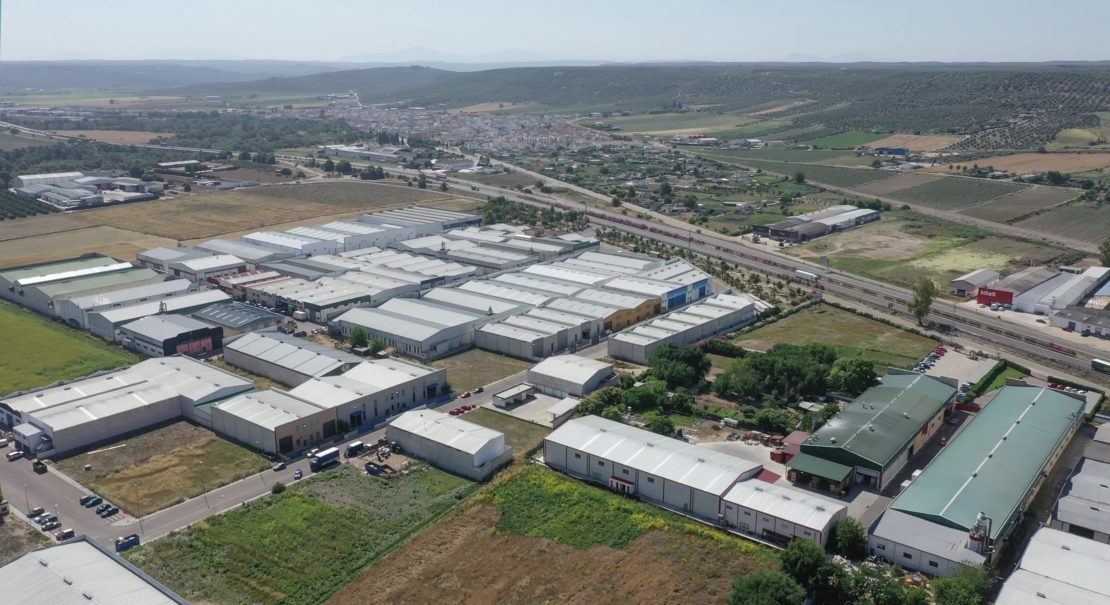 El paro aumenta ligeramente en la comarca, pero sigue la tendencia a la baja del último año