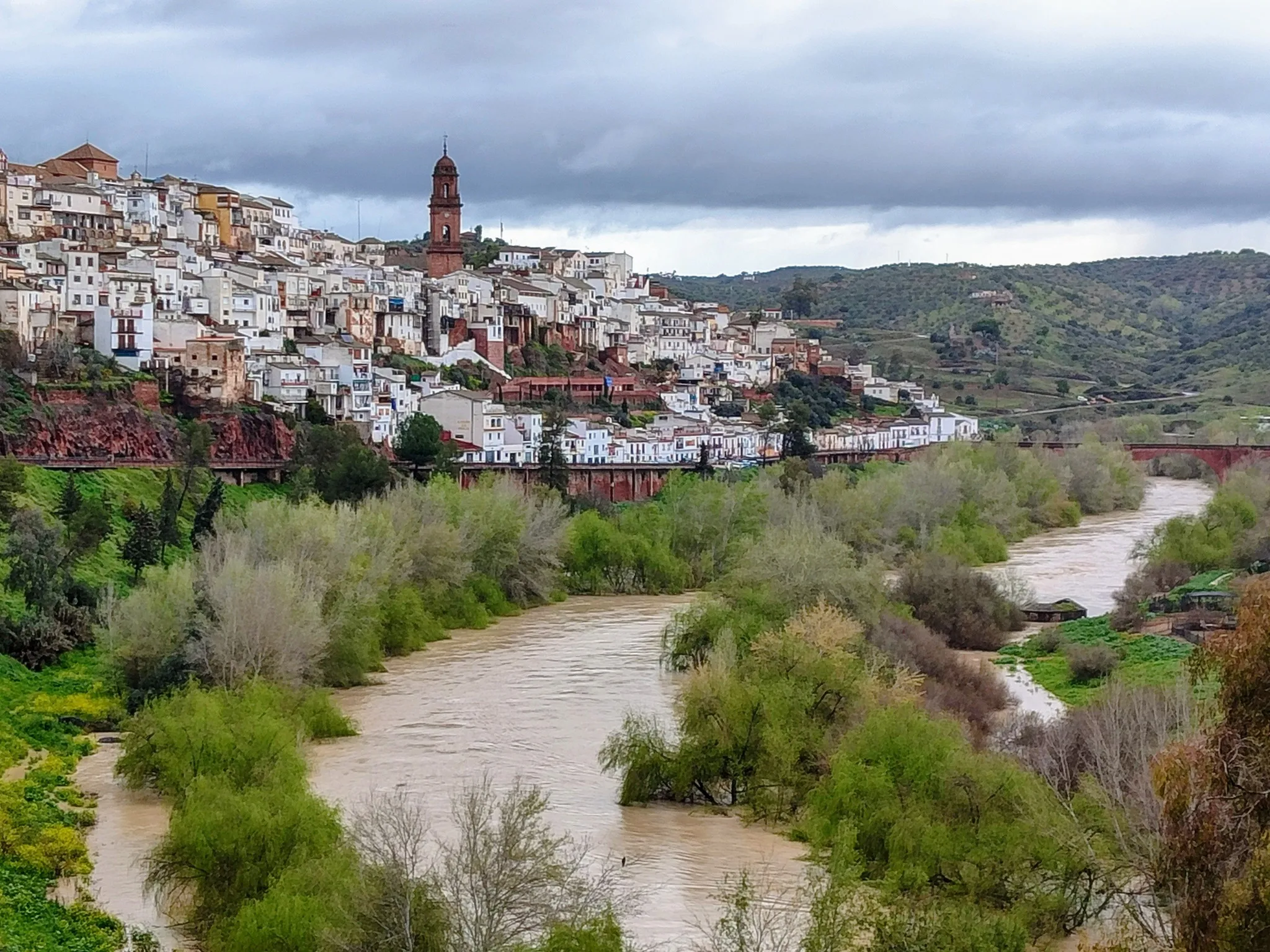 El Guadalquivir a su paso por Montoro, donde se produce su característico meandro