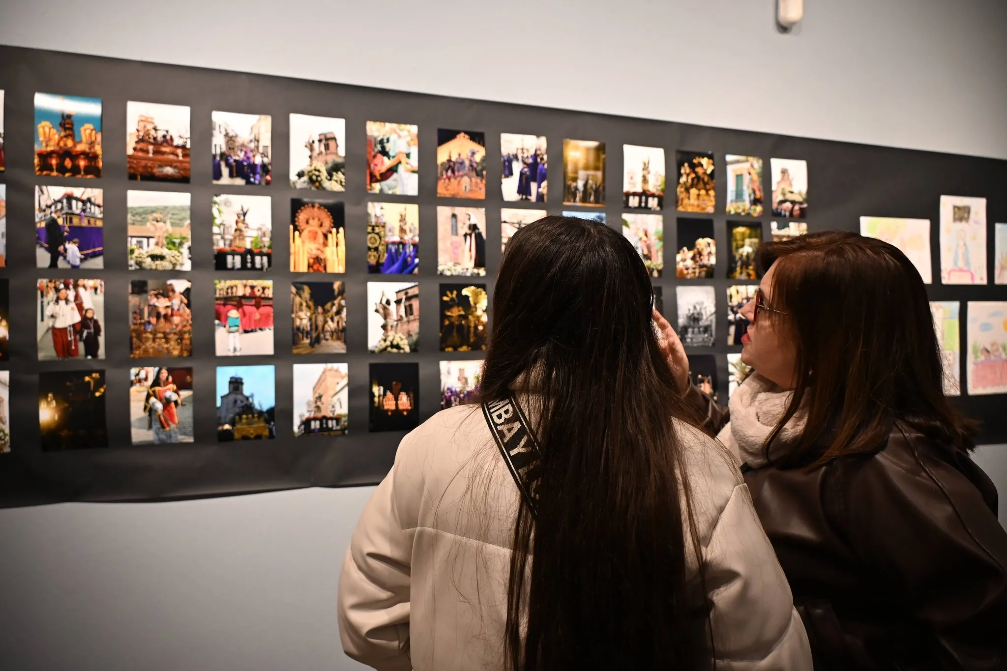 La Exposición de Fotografía y Dibujo de la Semana Santa 2025 estará abierta hasta el 30 de enero