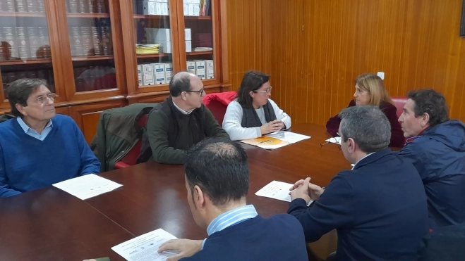 Reunión con la subdelegada del gobierno y las organizaciones agrarias Reunión con la subdelegada del gobierno y las organizaciones agrarias