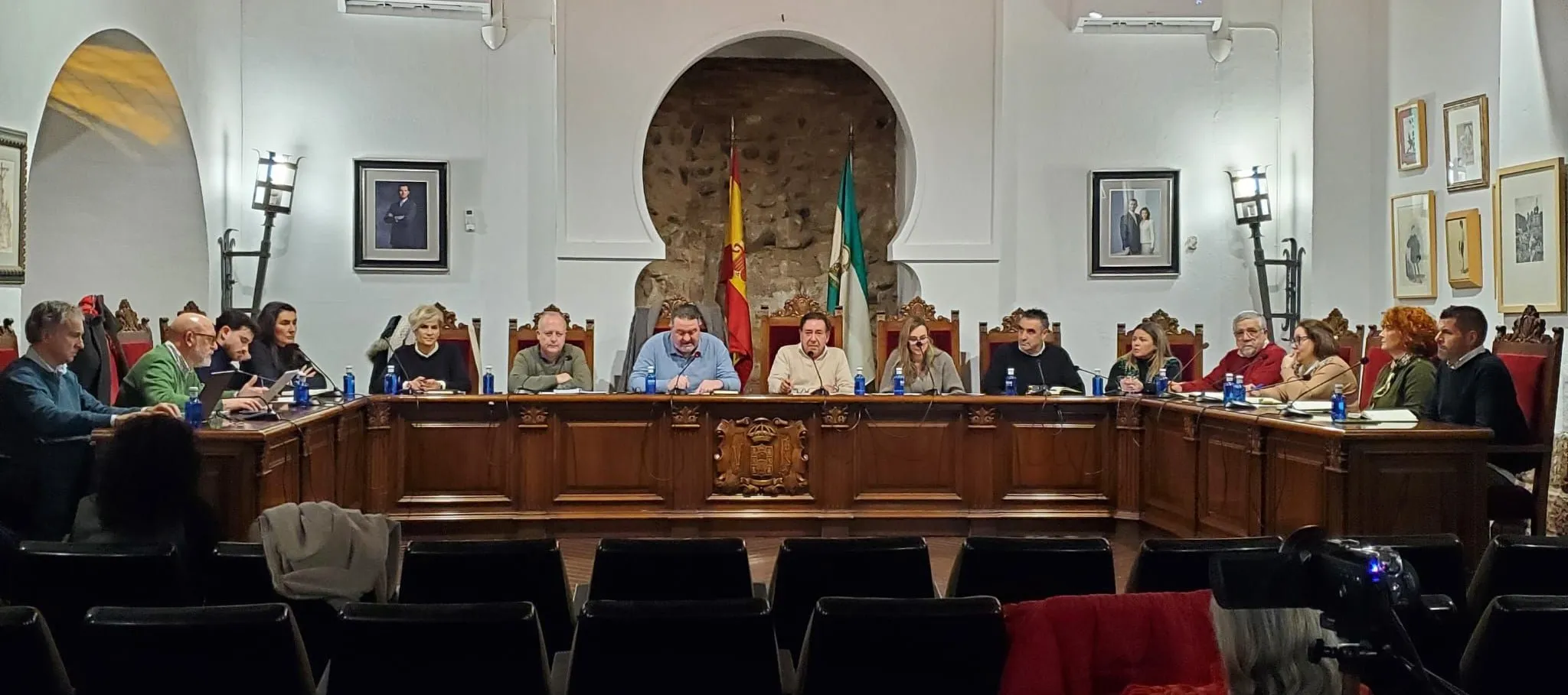 Sesión plenaria del Ayuntamiento de Villa del Río Sesión plenaria del Ayuntamiento de Villa del Río