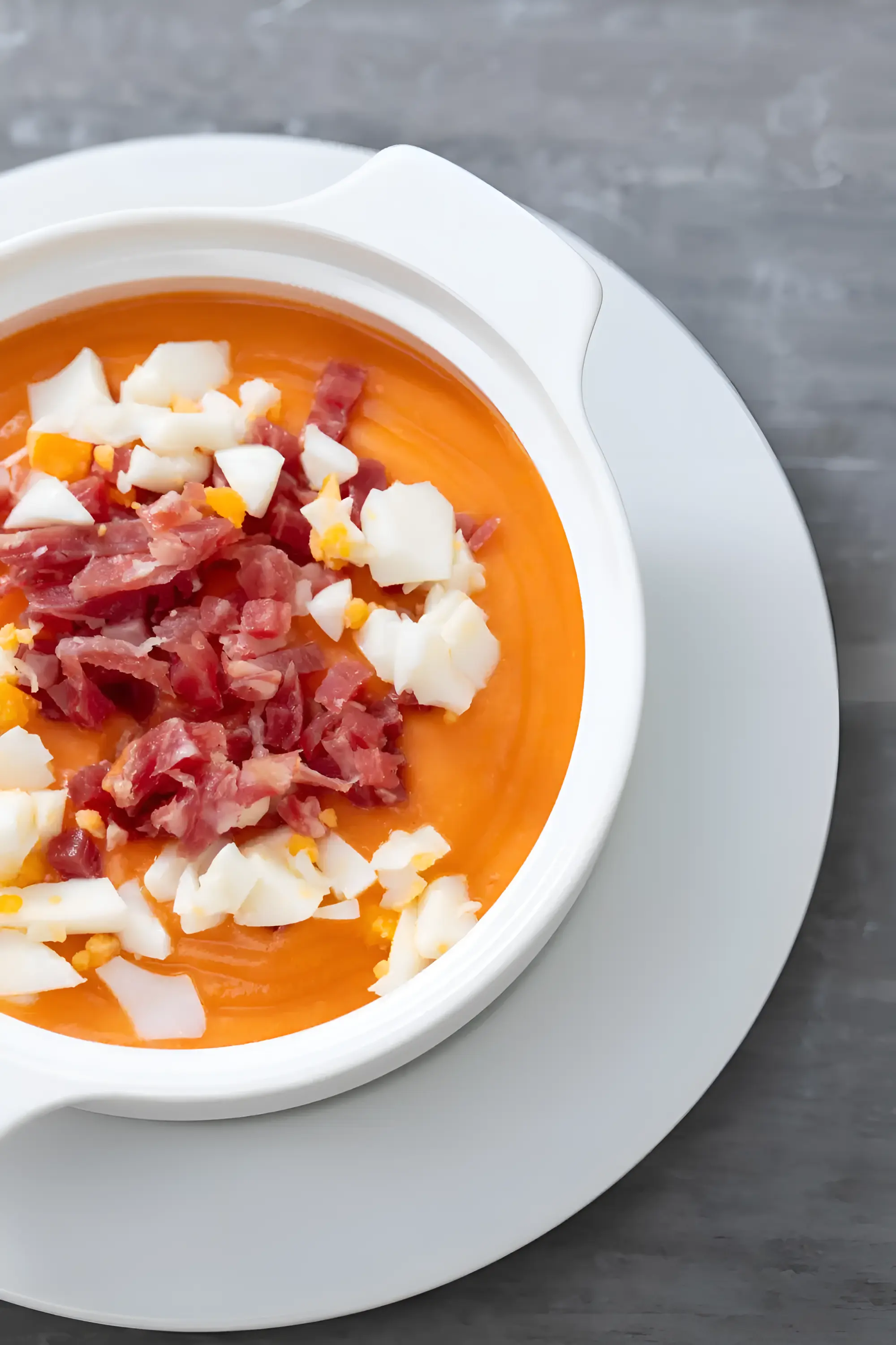 Doce rutas con transporte, guías y degustaciones recorren todos los municipios del Alto Guadalquivir para descubrir su gastronomía, cultura y patrimonio.