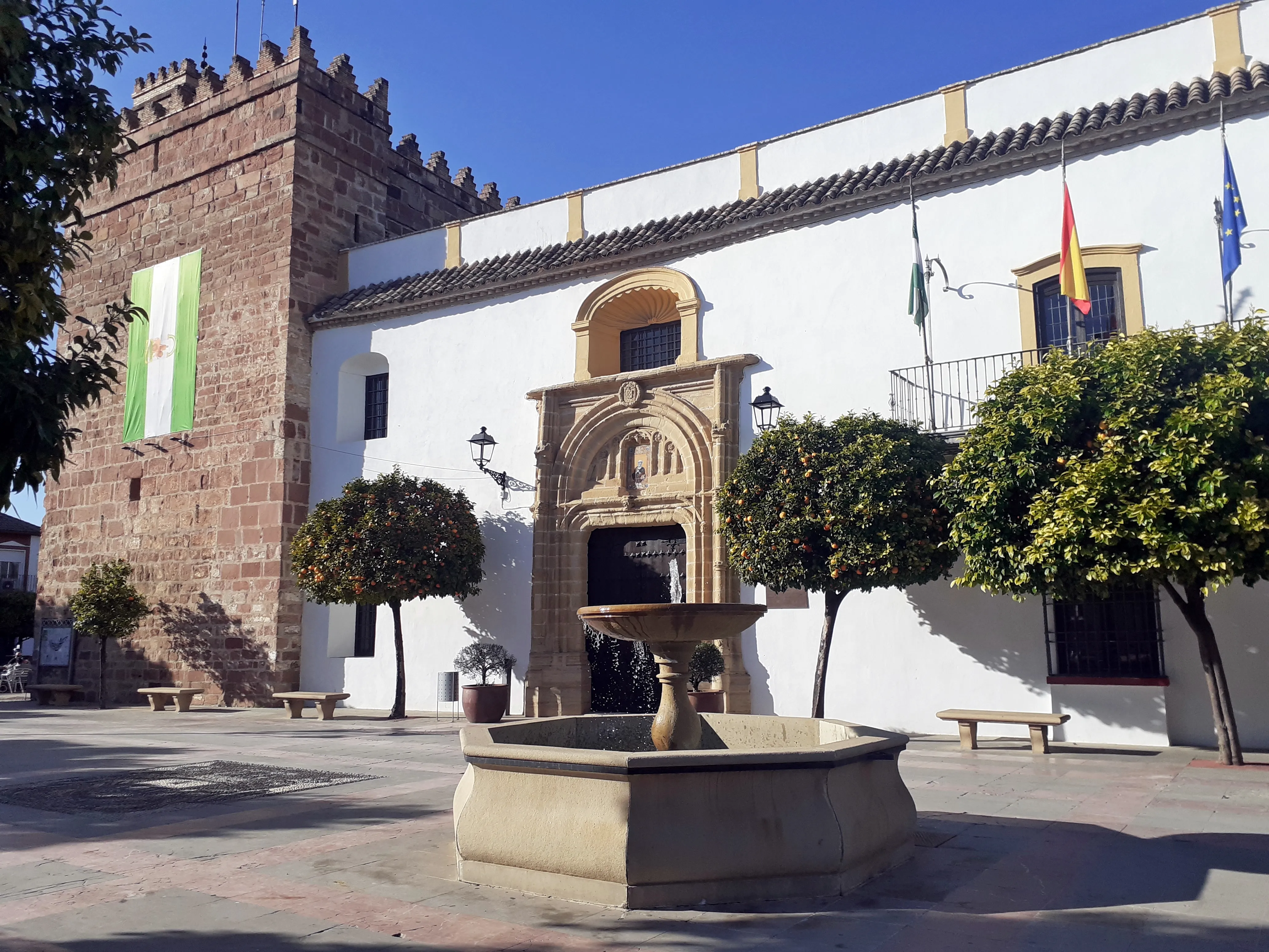 Fachada del Ayuntamiento de Villa del Río