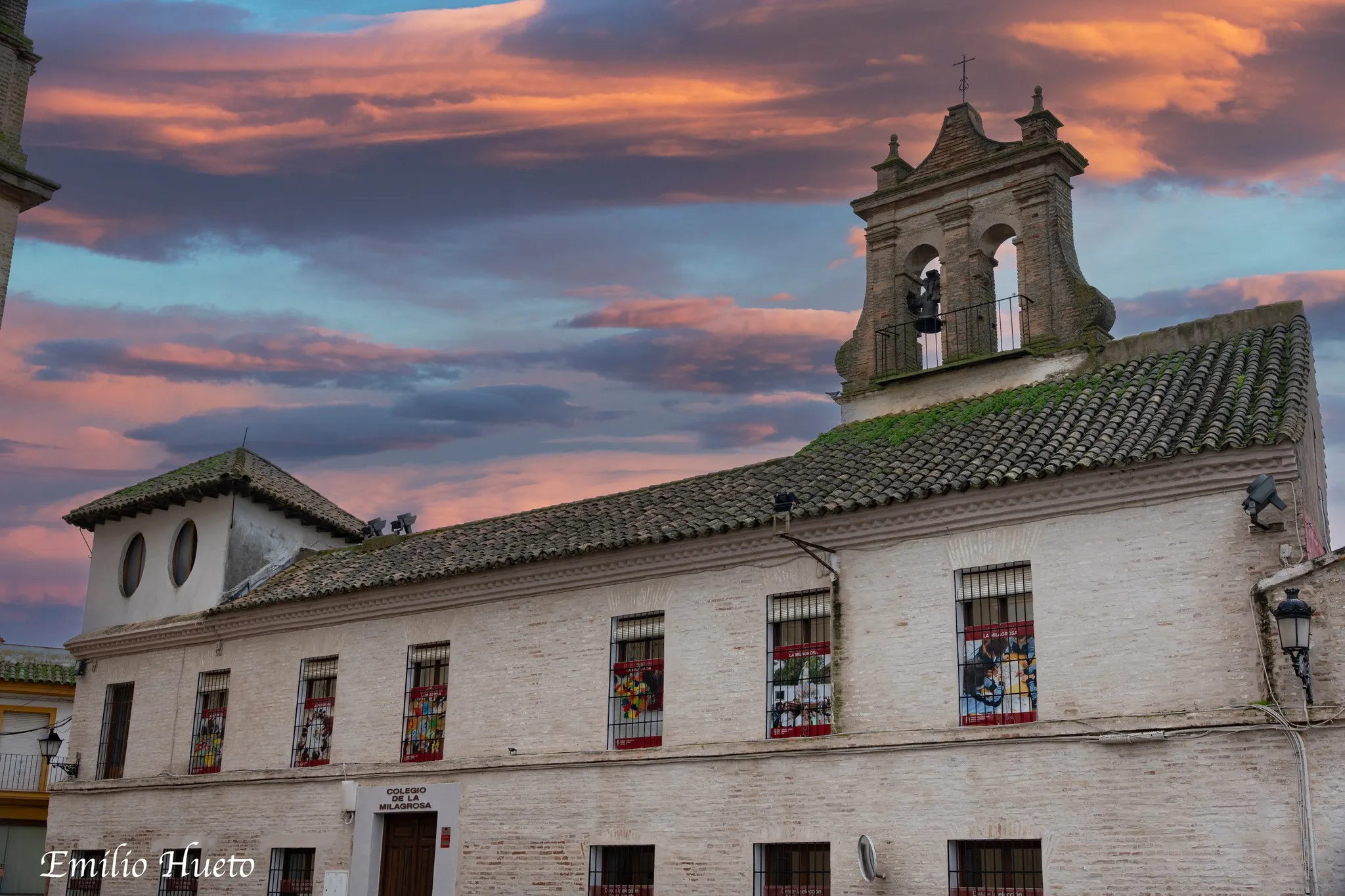 Fachada del Colegio La Milagrosa de Bujalance. Foto: Emilio Hueto