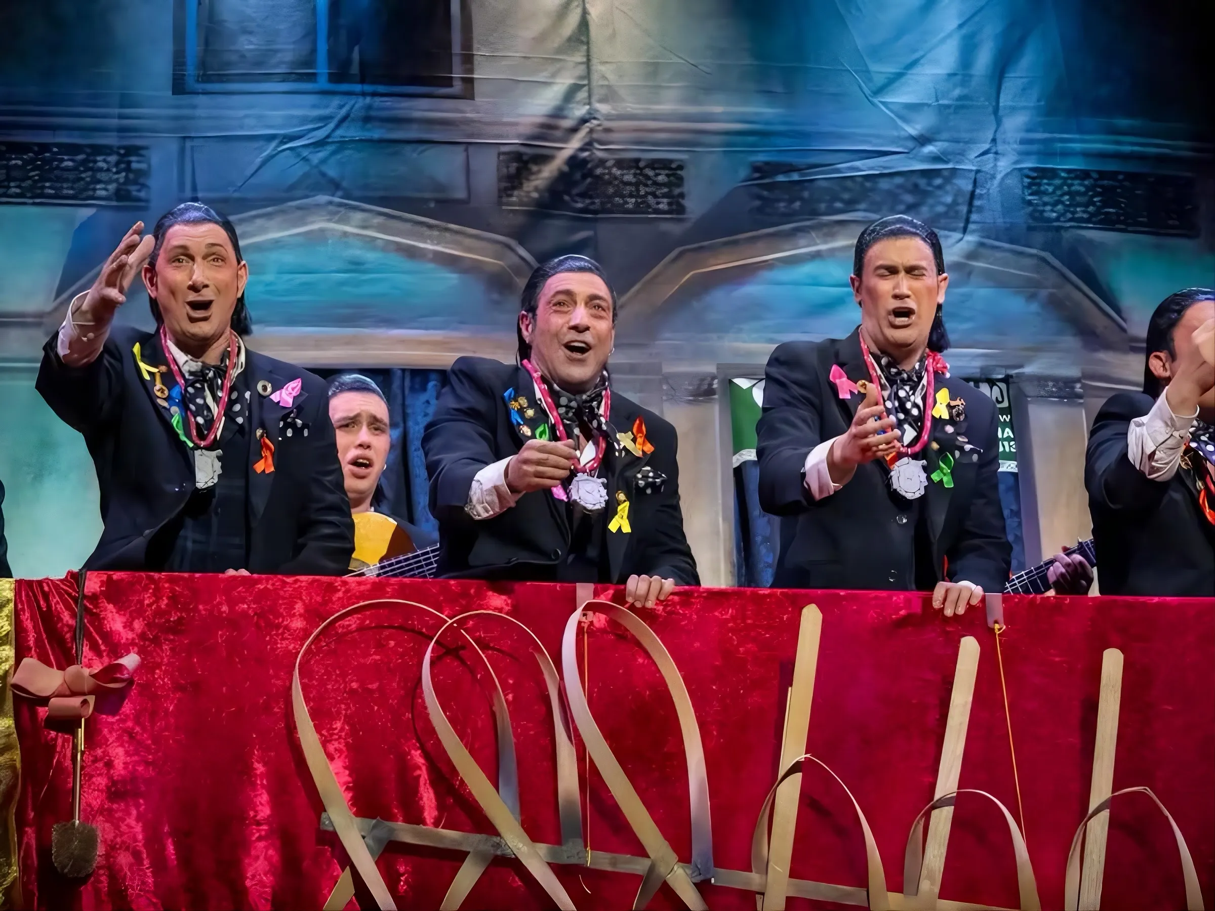 La Chirigota del Bizcocho, ganadora del Carnaval de Cádiz 2026, estará en Adamuz el próximo 13 de marzo