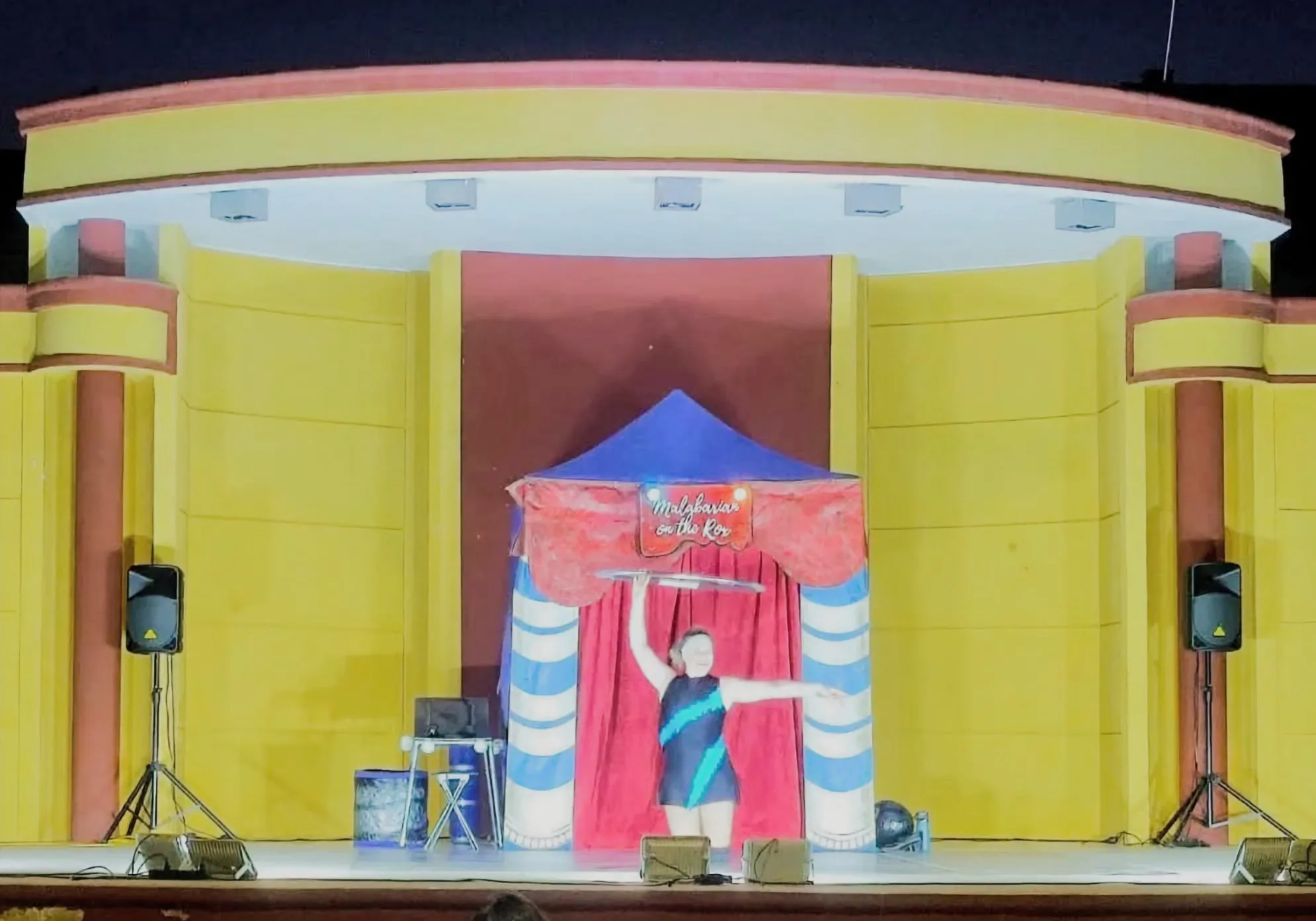 Espectáculo de circo en Villafranca dentro del Festival Volantino. Foto: Ayuntamiento de Villafranca de Córdoba