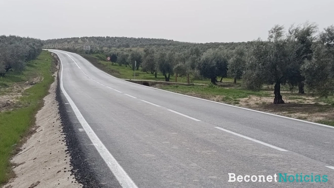 Carretera CO-4200 que une Bujalance y Valenzuela