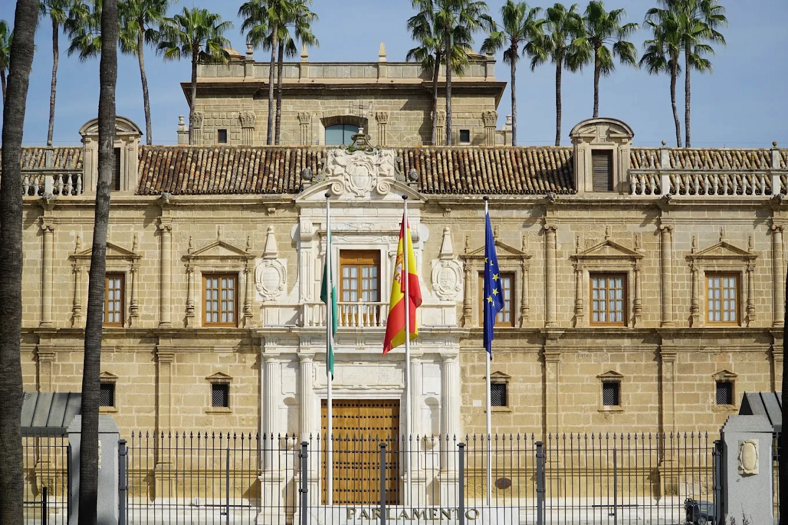Fachada del Parlamento de Andalucía