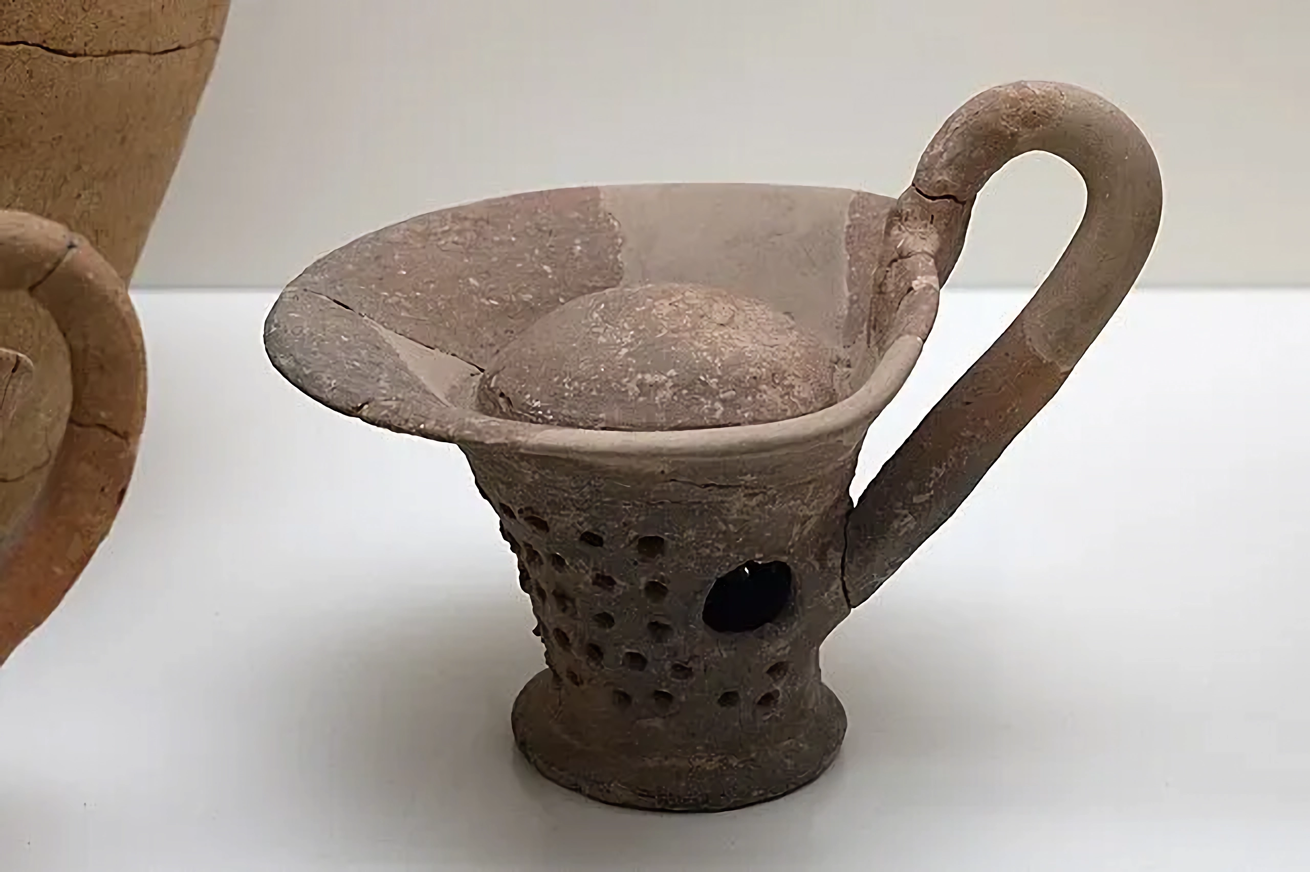 Incensario de la edad de bronce