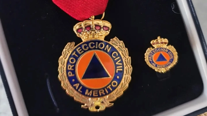 El municipio de Adamuz ha sido distinguido con la Medalla de Oro con distintivo rojo al Mérito de la Protección Civil