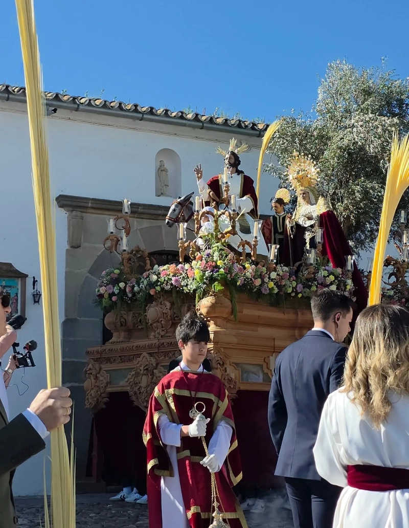 Nuestro Señor de los Reyes en su Entrada Triunfal a Jerusalén y María Santísima de la Oliva de Pedro Abad. Foto: Clara Santamaría