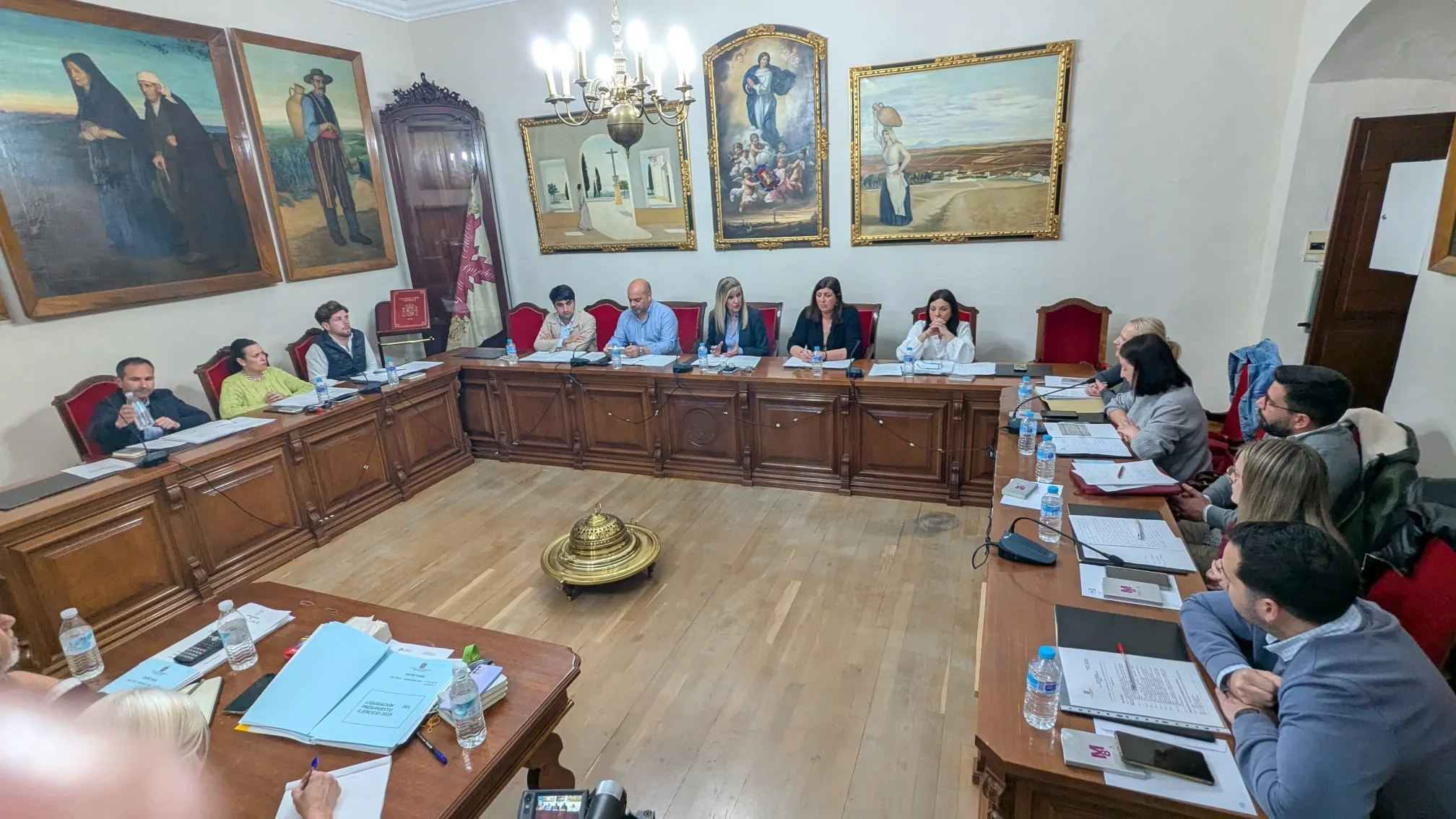 El Ayuntamiento de Bujalance aprueba un presupuesto de 5,8 millones de euros para 2026