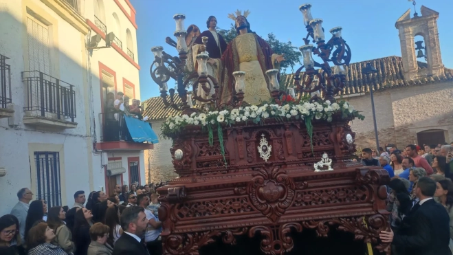 Ntro. Padre Jesús Orando en el Huerto hace su salida. Foto: Andrés Ruíz.
