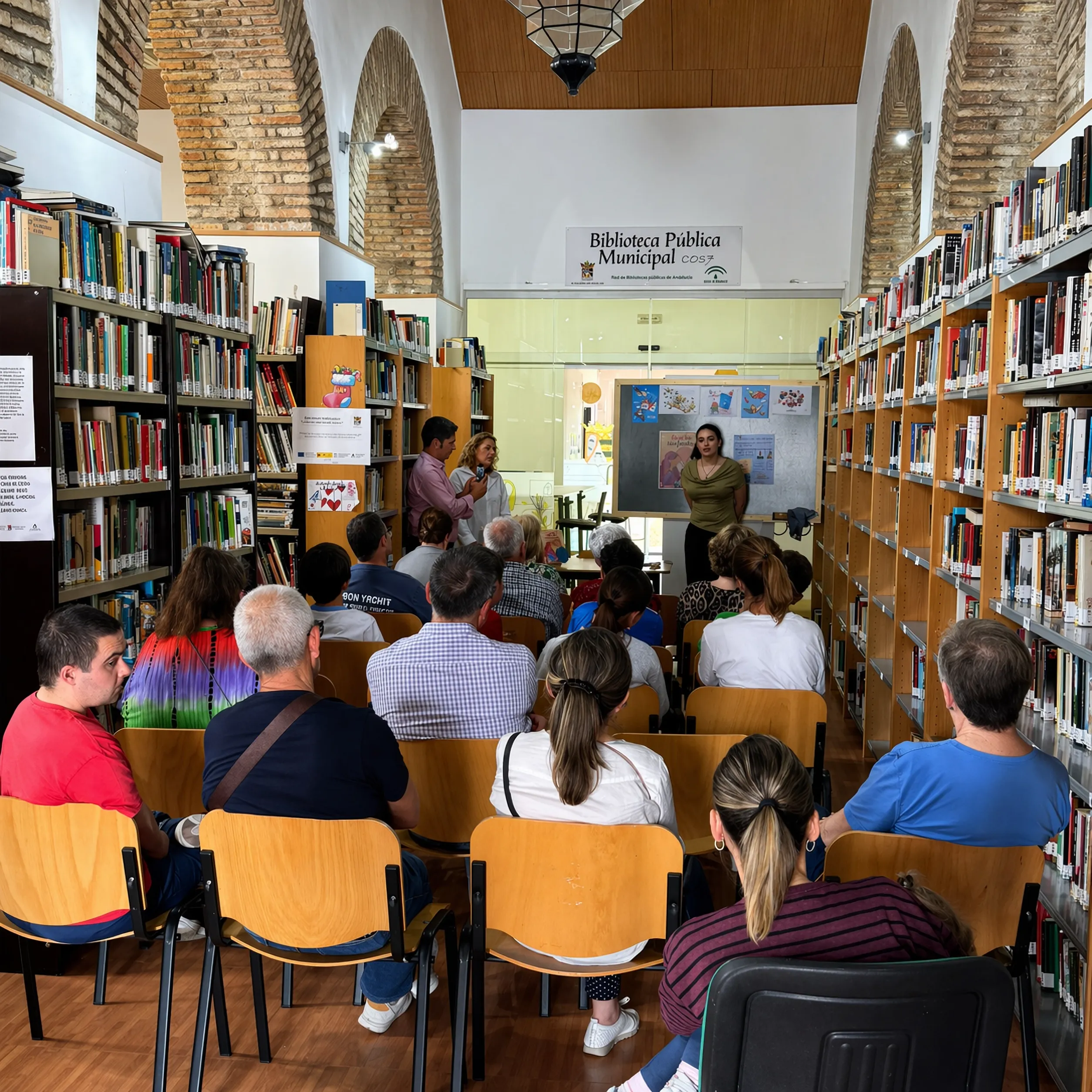 En Pedro Abad se presentó el libro “Nuestro Caos Favorito” de Nube Pedrera