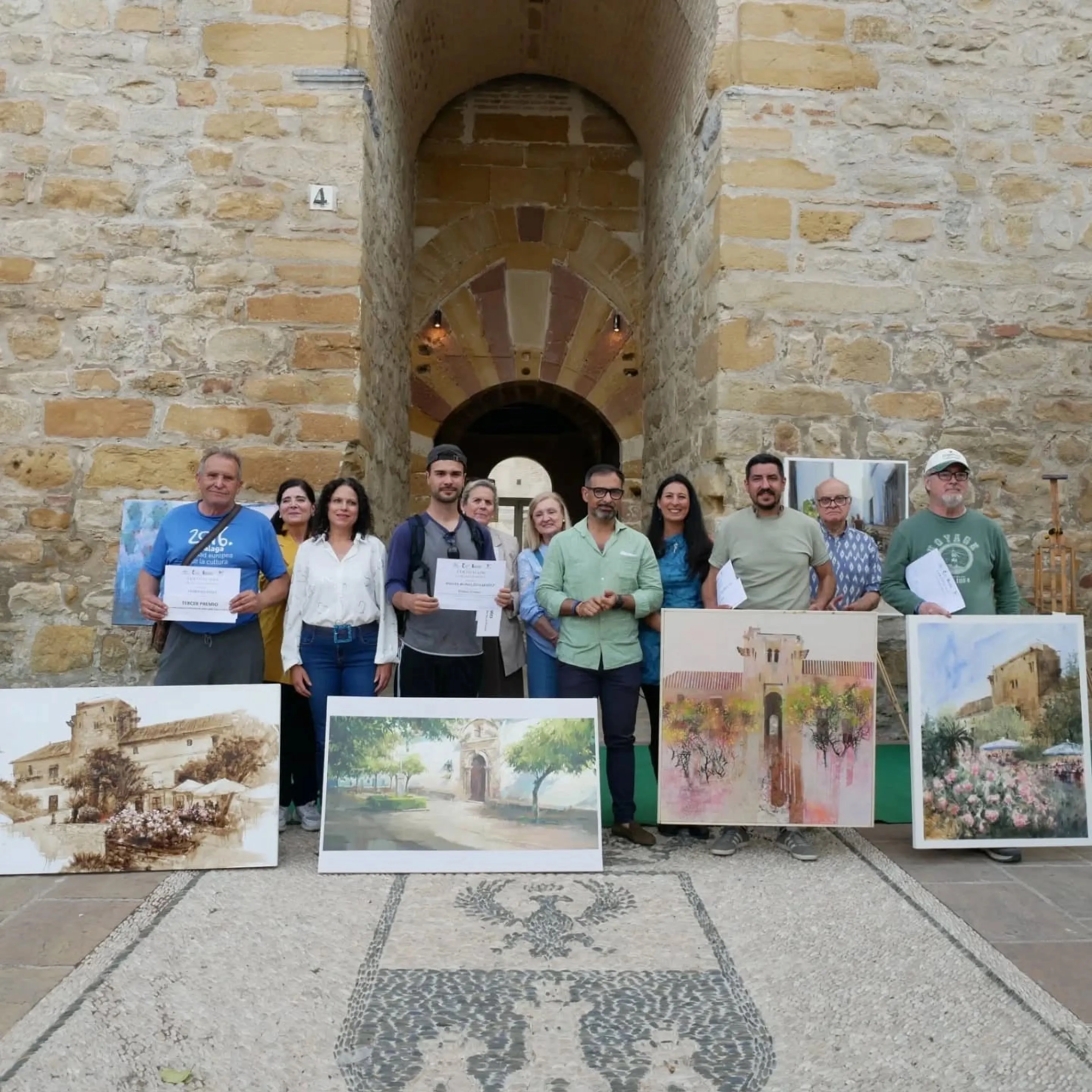 Entrega de premios del III Concurso de Pintura Rápida de Calles en Flor, que volvió a reunir talento artístico y participación en Cañete de las Torres