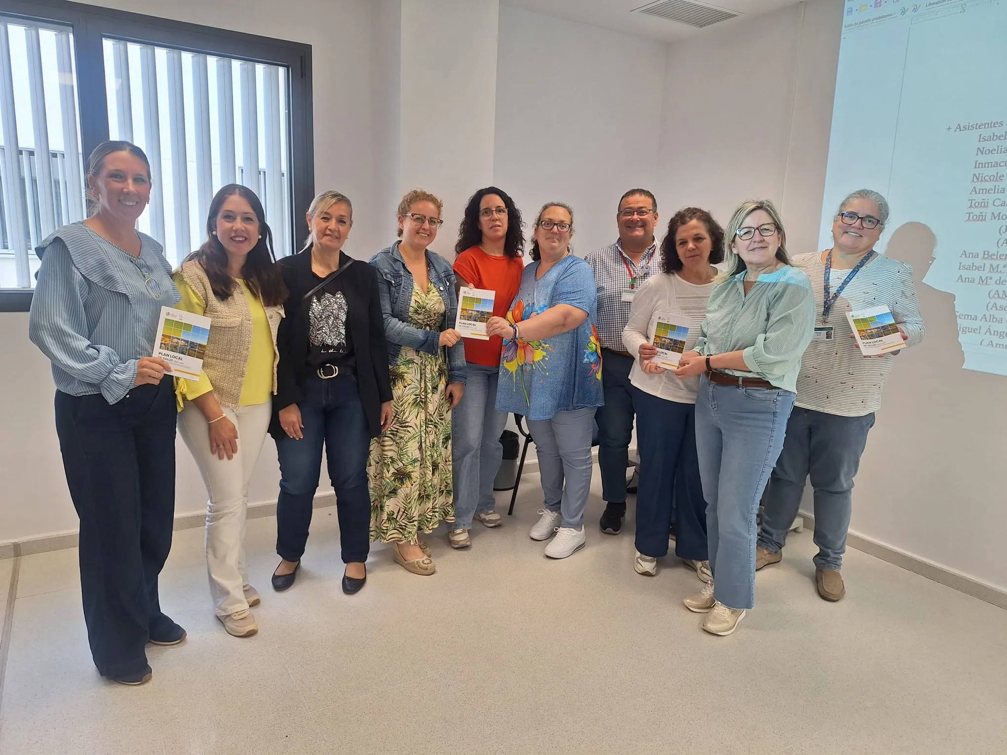 Reunión del Grupo Motor de Montoro para organizar la próxima semana de la salud.