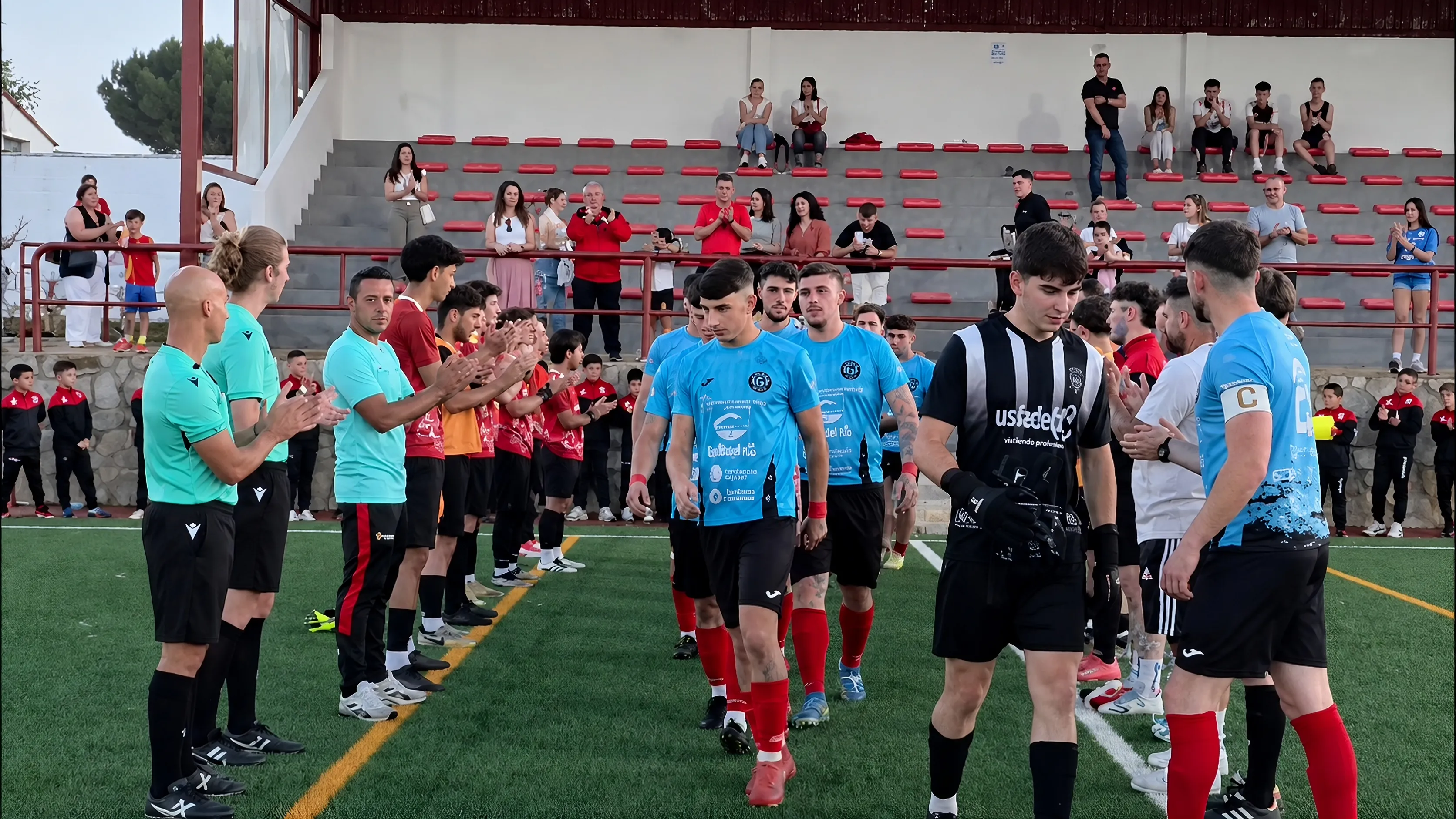 Pasillo del Dos Torres al campeón Montoreño