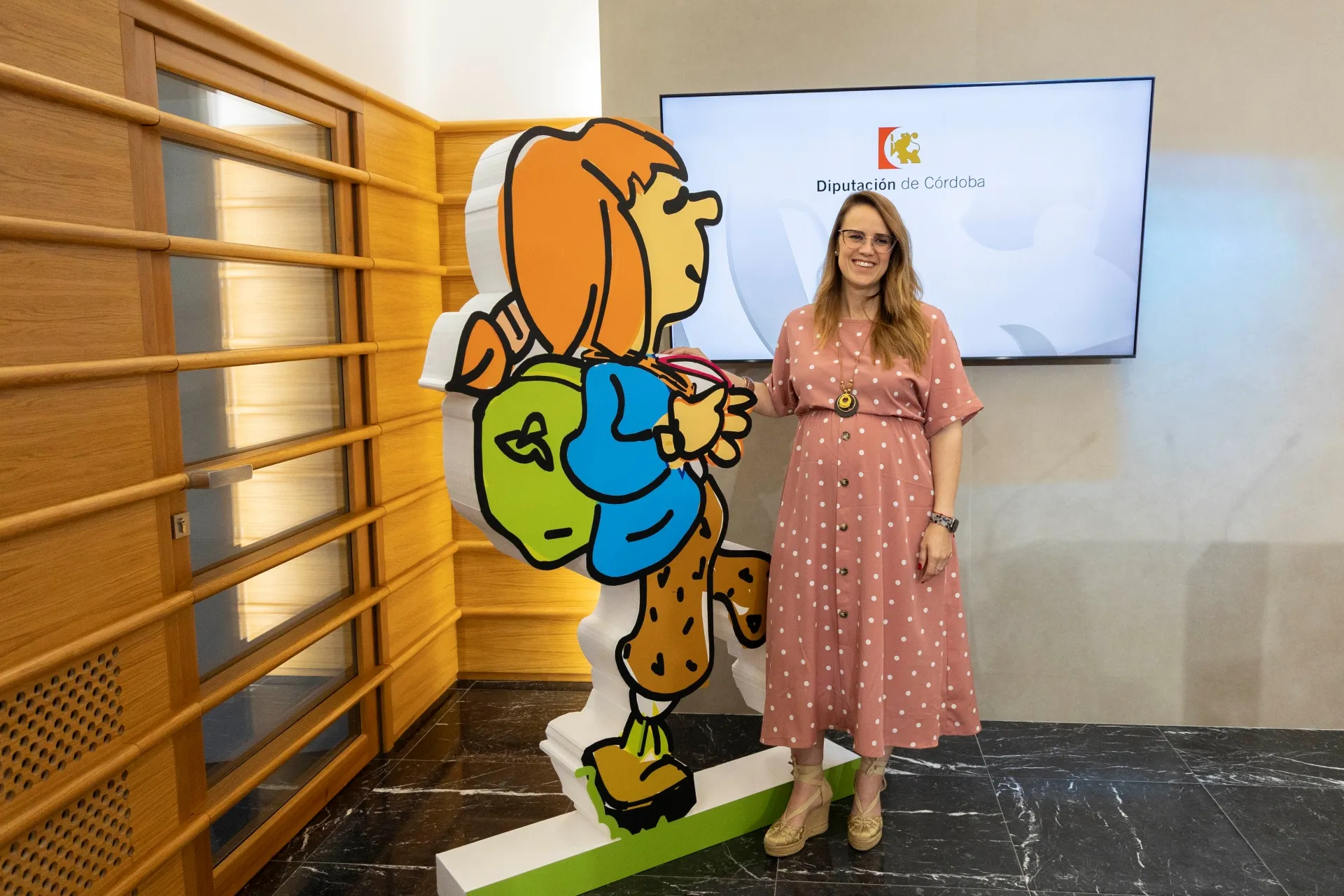 La delegada provincial, Sara Alguacil, en rueda de prensa. Foto: Diputación de Córdoba