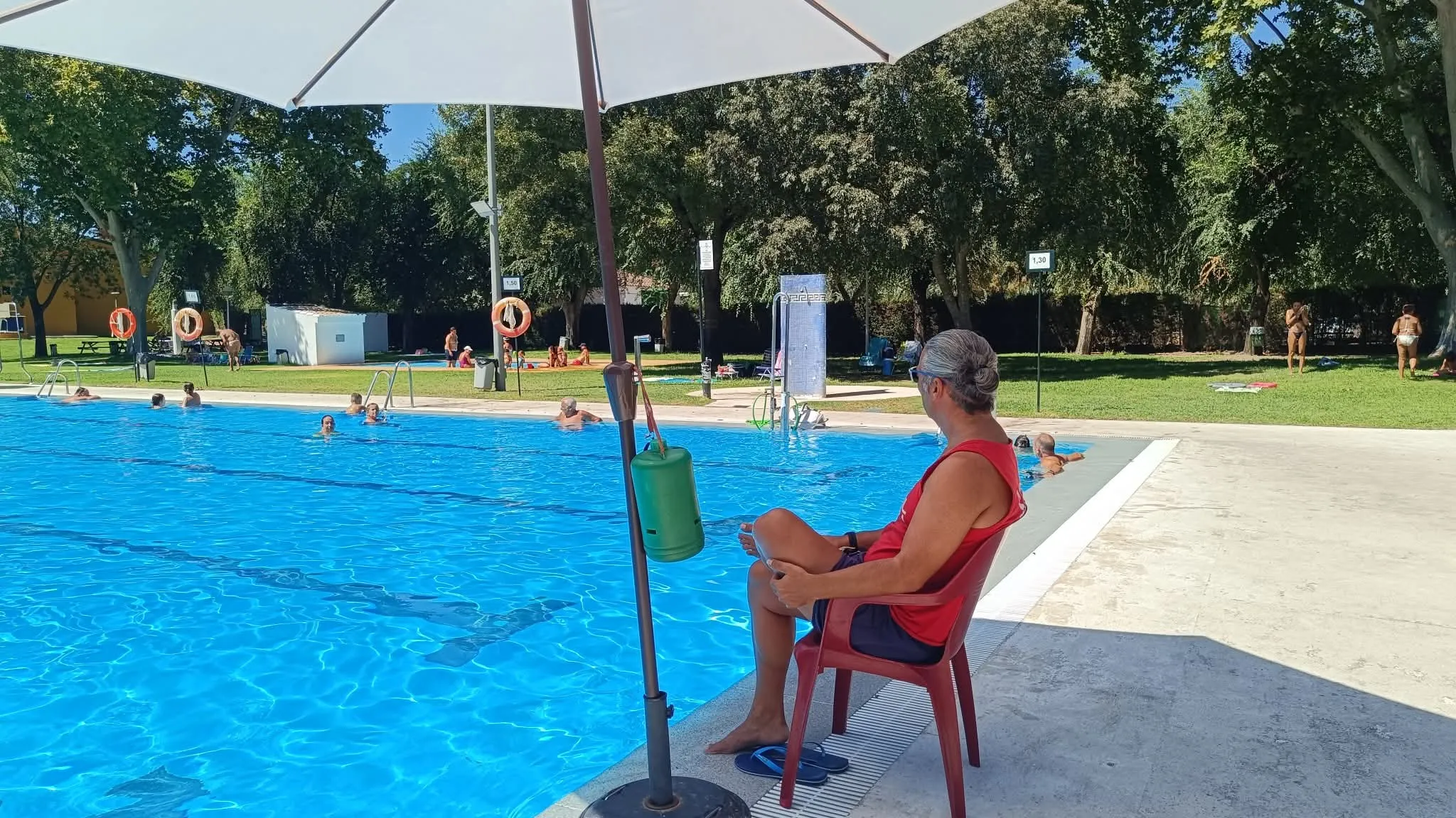 Socorrista en Piscina.