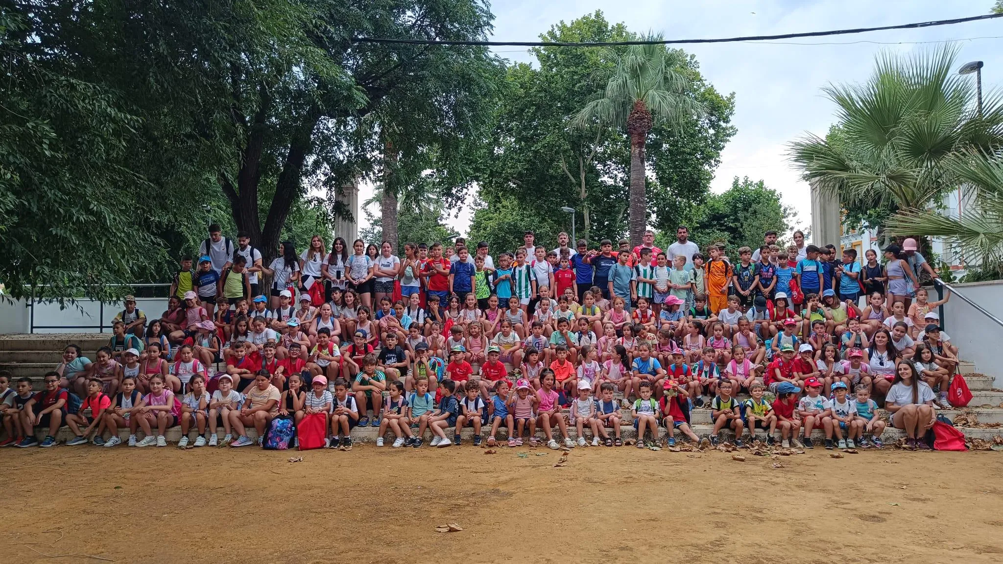 Más de 200 niños participan en la II Ludoteca de Verano de Villa del Río Futsal. Foto: Villa del Río Futsal