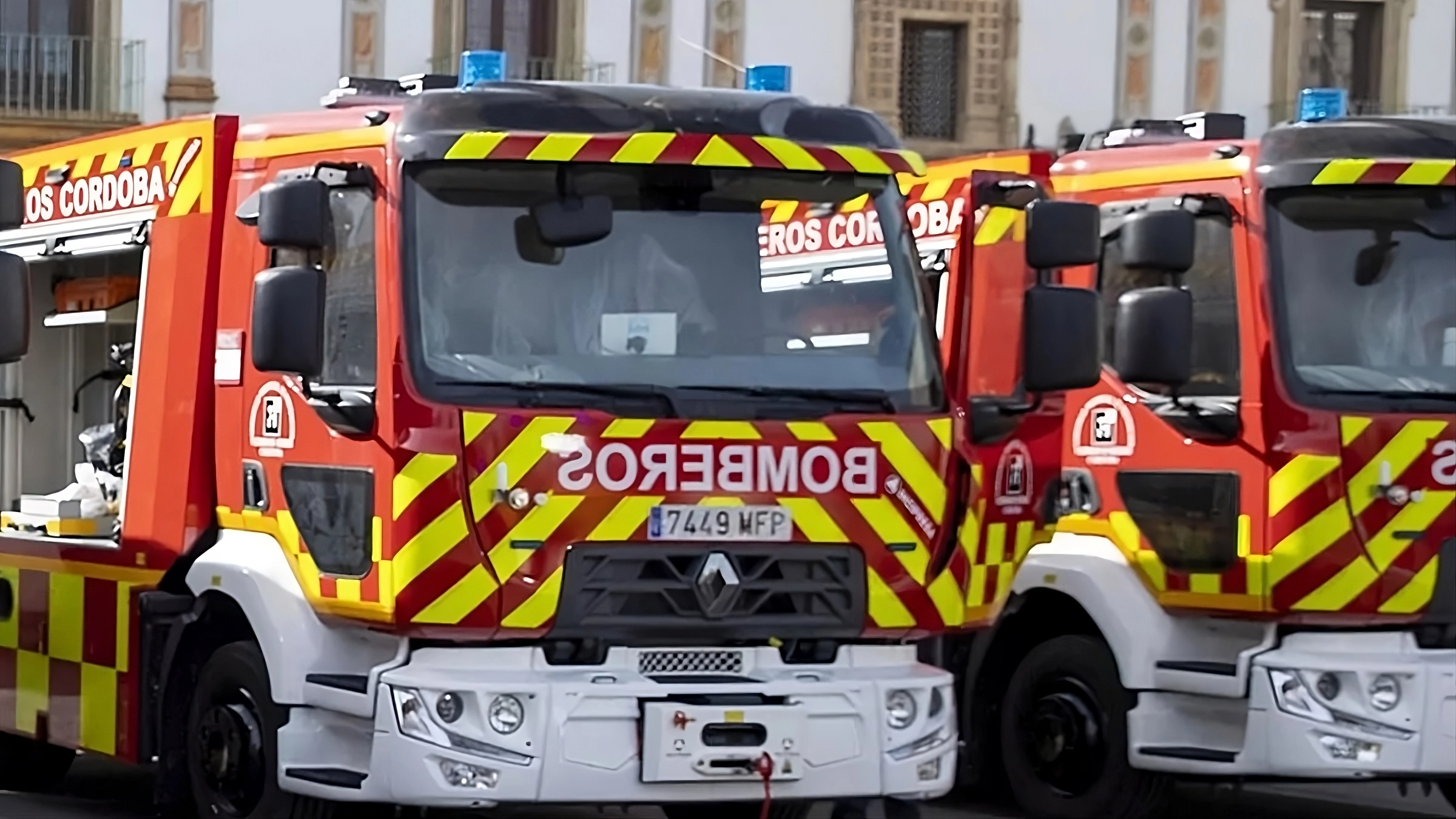 Dos camiones de bomberos del Consorcio de Córdoba. Foto: Diputación de Córdoba