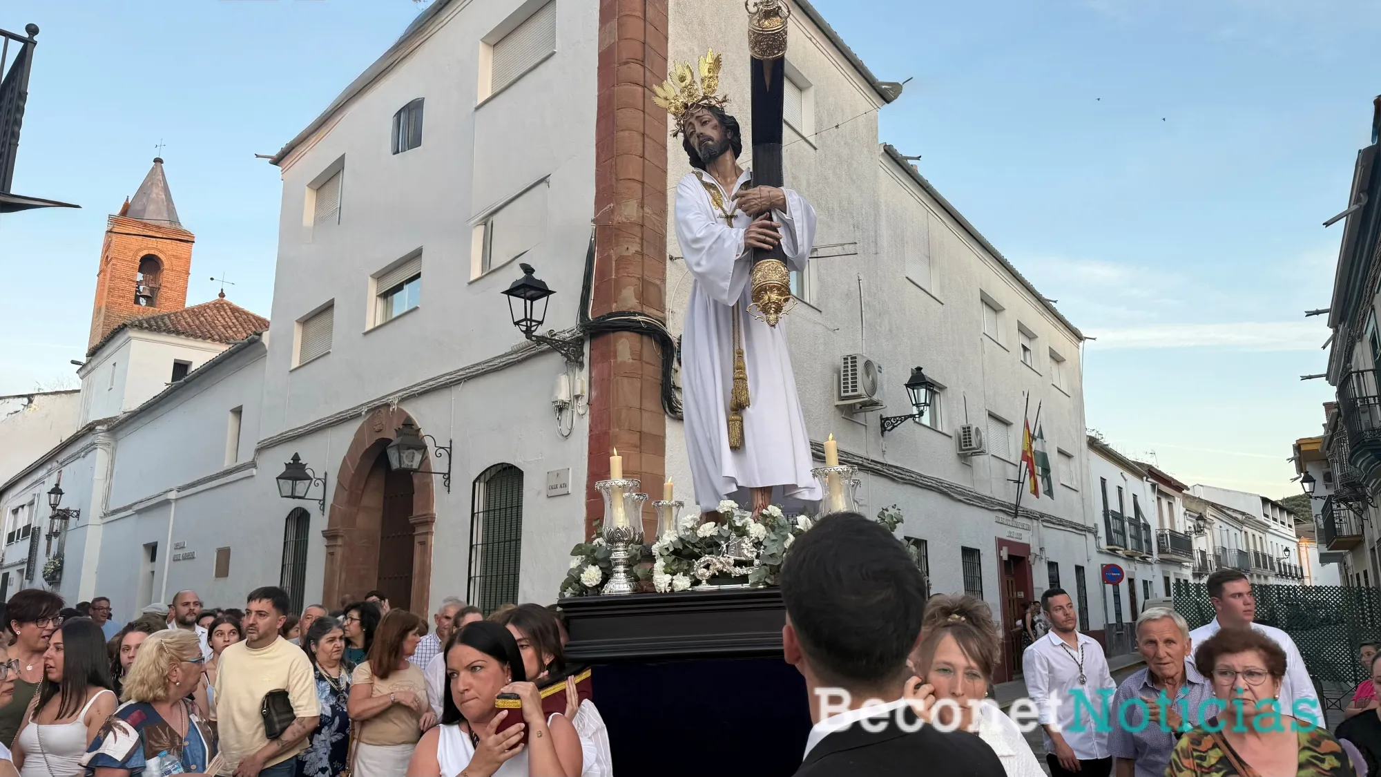Momentos del traslado de Ntro. Padre Jesús Nazareno