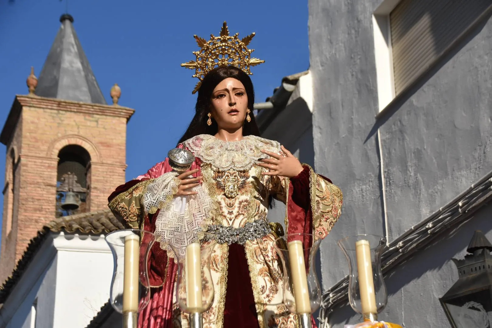 Santa María Magdalena durante la procesión. Foto: Ayuntamiento de Villa del Río