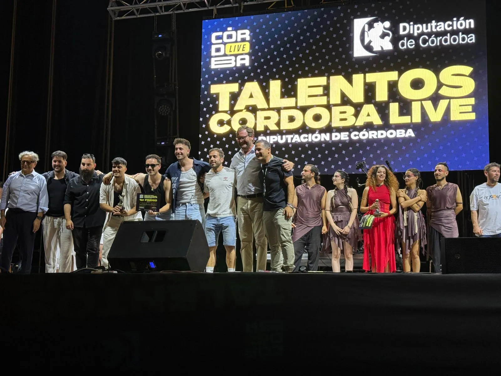 El grupo Carril Bici de Villa del Río recibe el primer premio del concurso Talentos Córdoba Live 2026