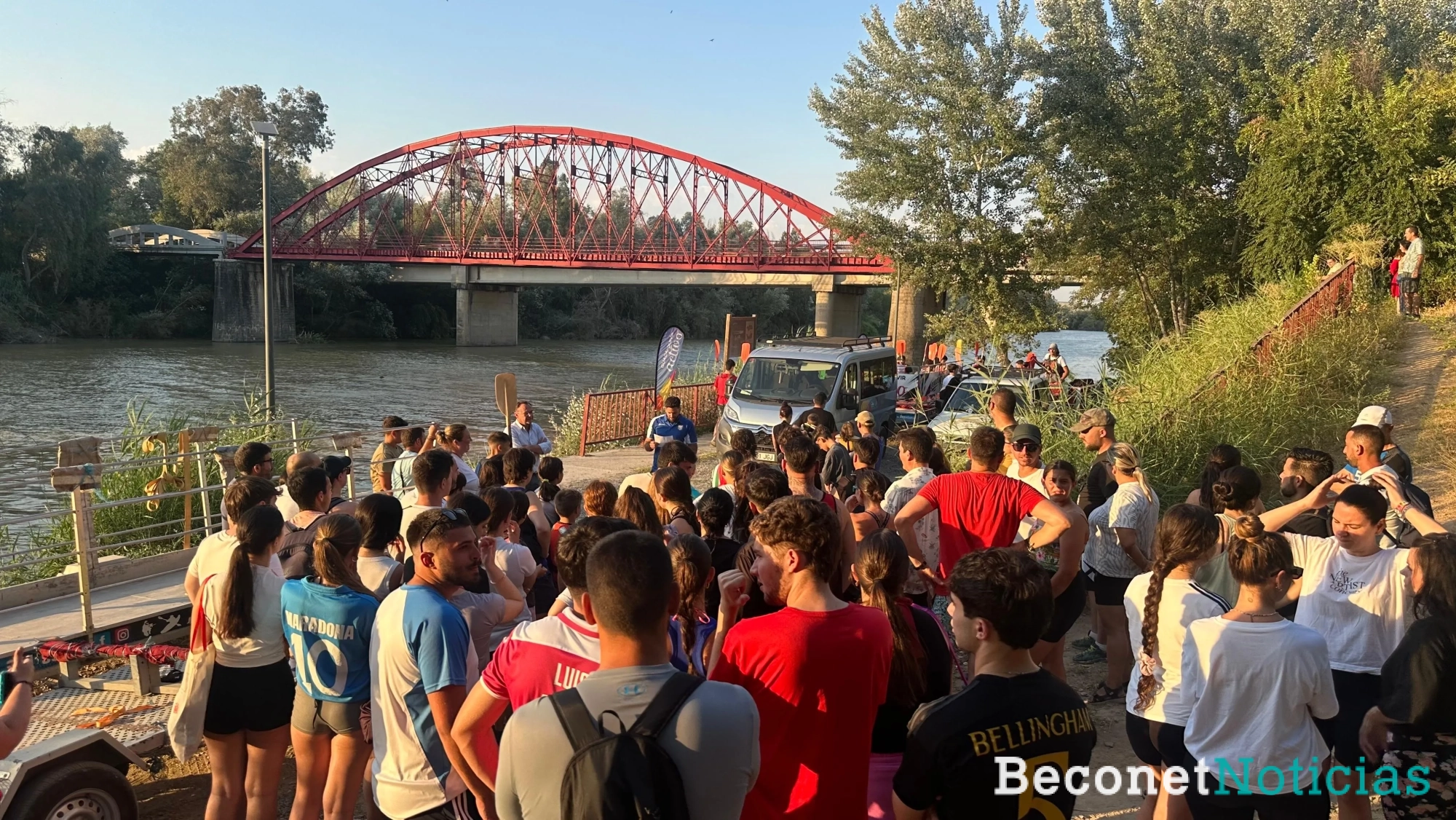 Fiesta de la piragua en Villafranca de Córdoba. Foto: Beconet