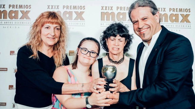 La Asociación Teatral Ezezagunok, con un Premio Max 2026 llegará a Villa del Río en noviembre. (Foto Ezezagunok)