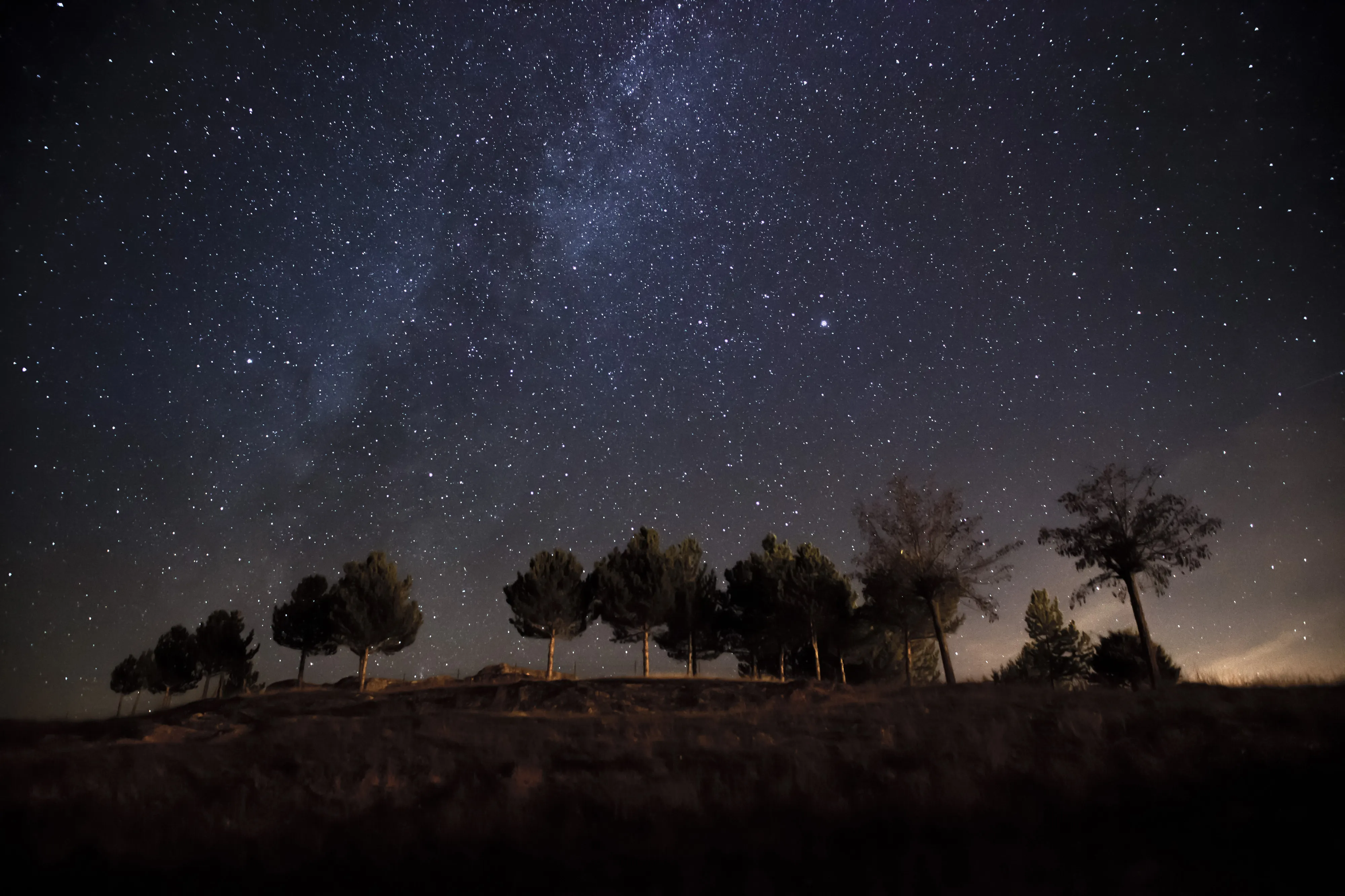 La calidad del cielo nocturno y su escasa contaminación lumínica permite observar el cielo en diferentes puntos del Alto Guadalquivir.