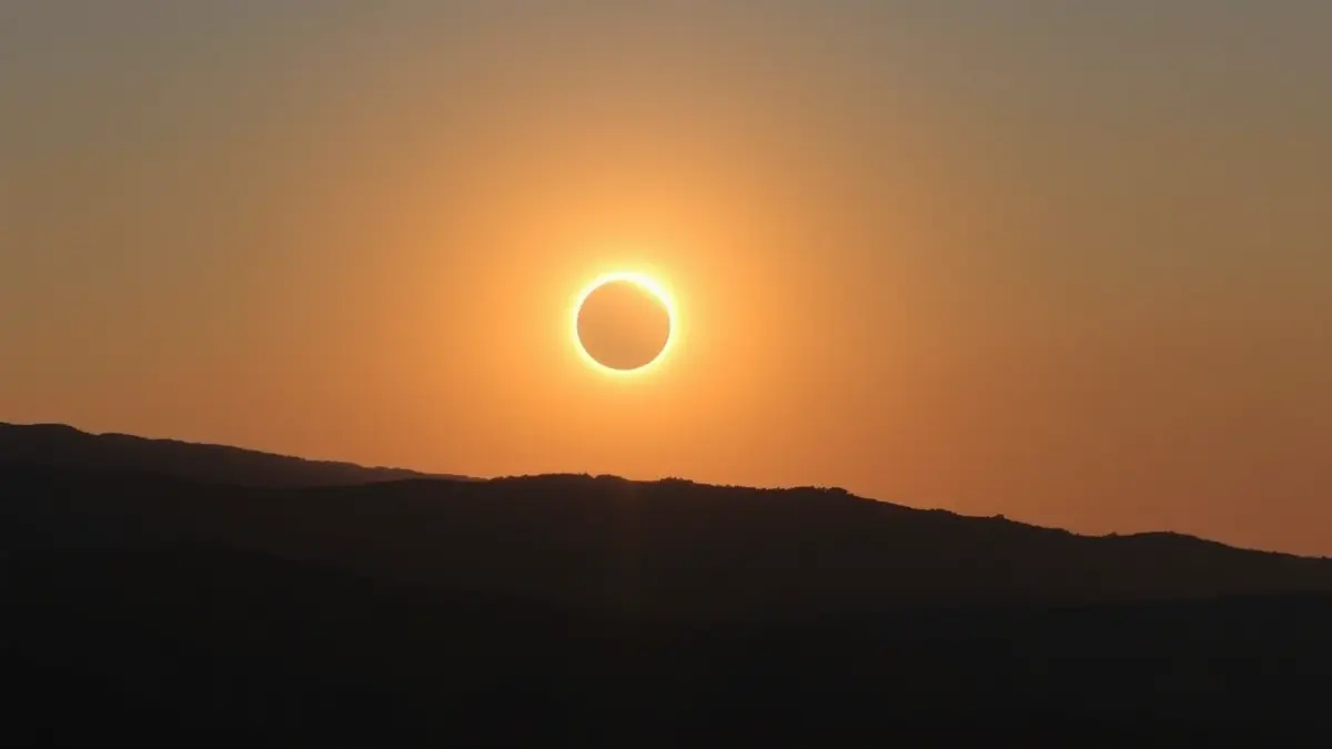 El eclipse podrá verse en el Alto Guadalquivir, aunque no en su totalidad. Foto: IA