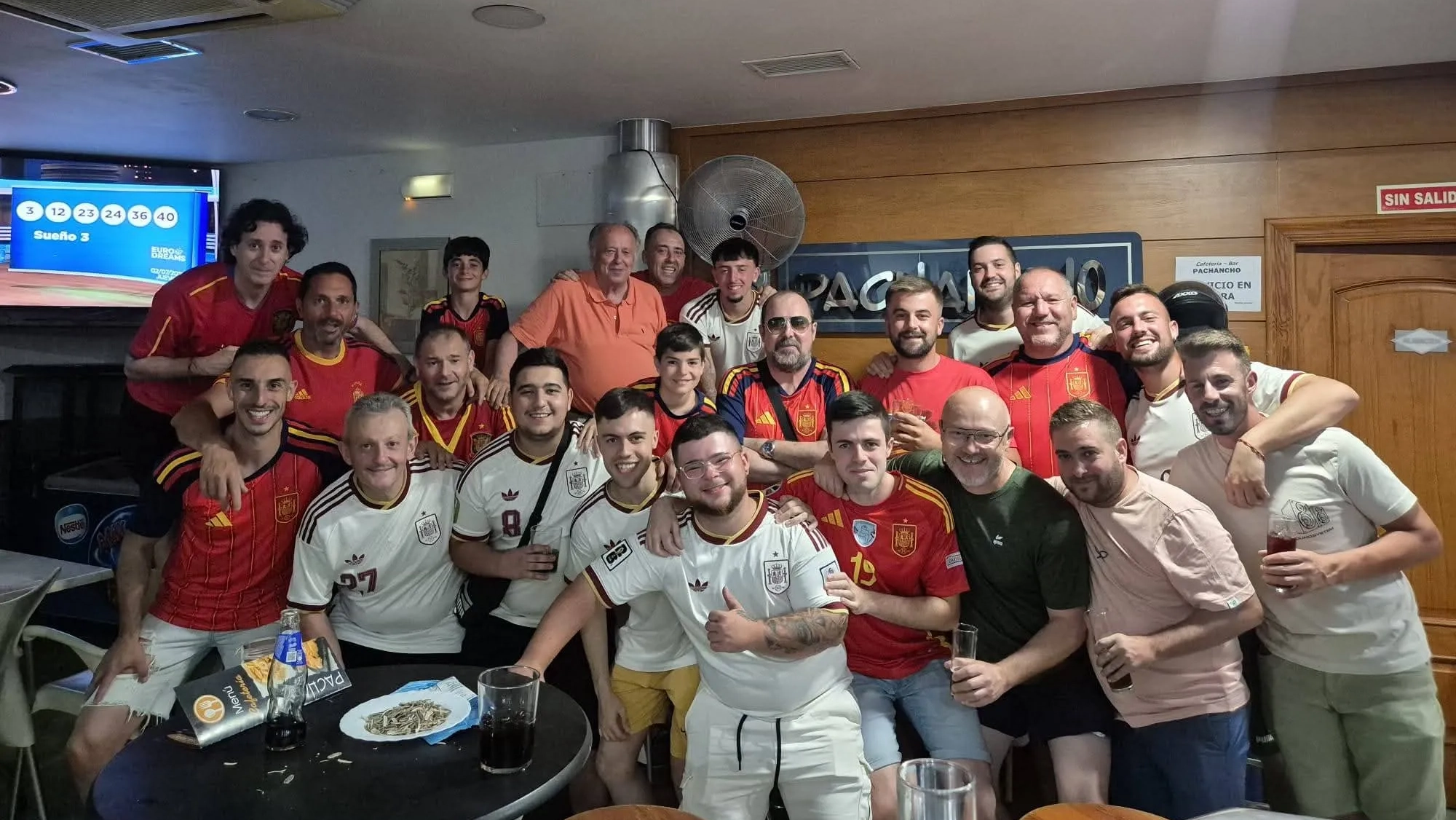 Peña Amigos Futboleros de Montoro. Peña Amigos Futboleros de Montoro.