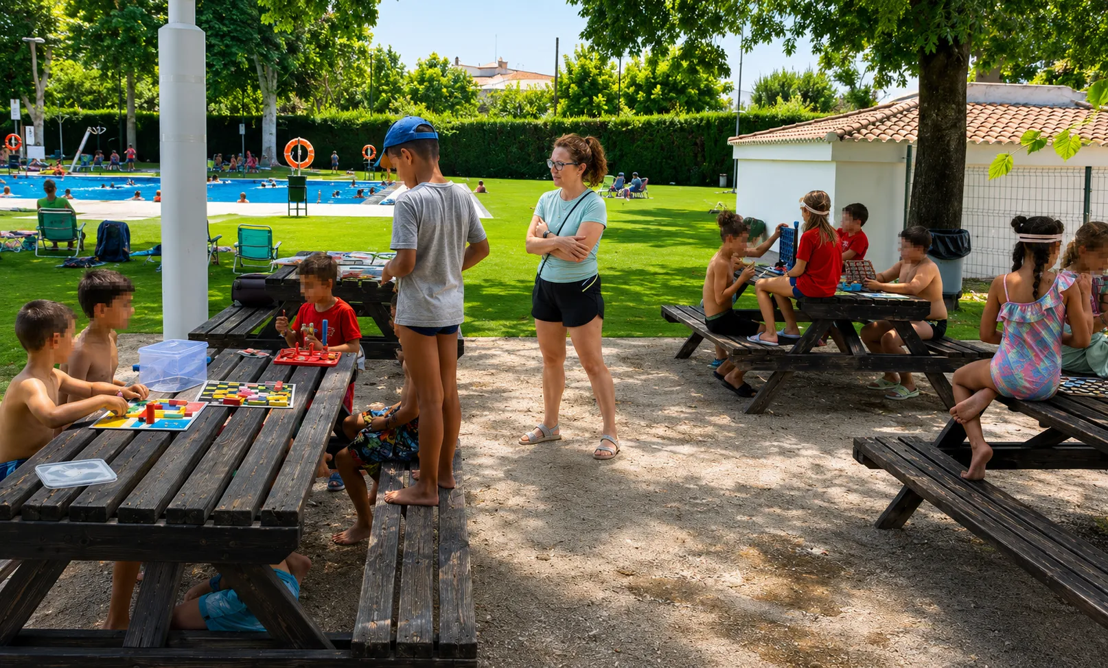 Bibliopiscina, en la instalaciones de la Piscina Municipal de Villa del Río. 