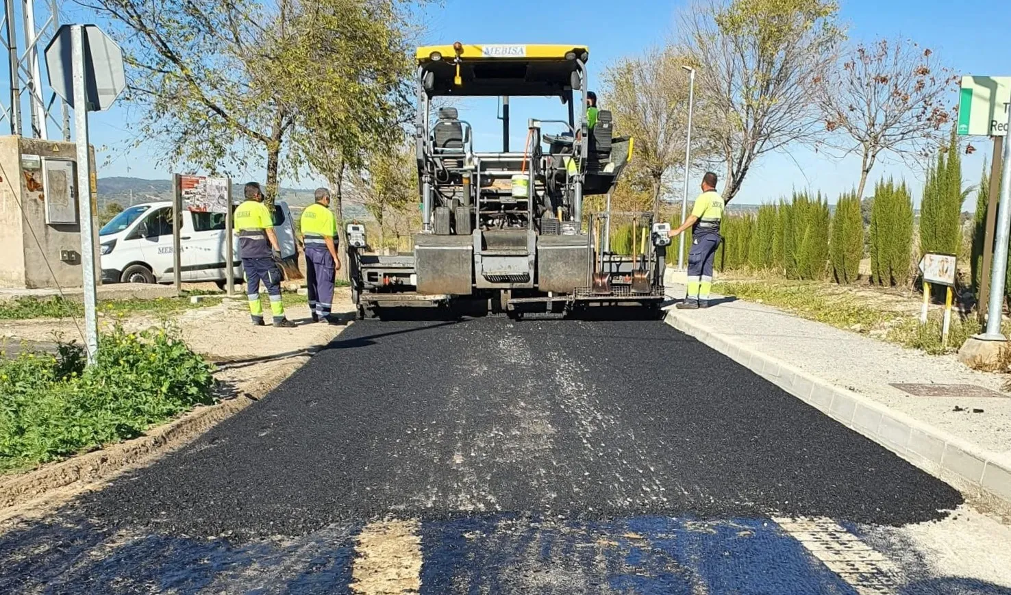 Actuación de mejora en caminos rurales.