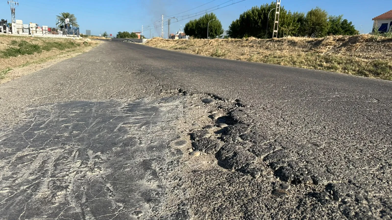 La reclamación se centra en este tramo concreto de la CP-231, entre la calle La Estrella y la carretera de Bujalance.