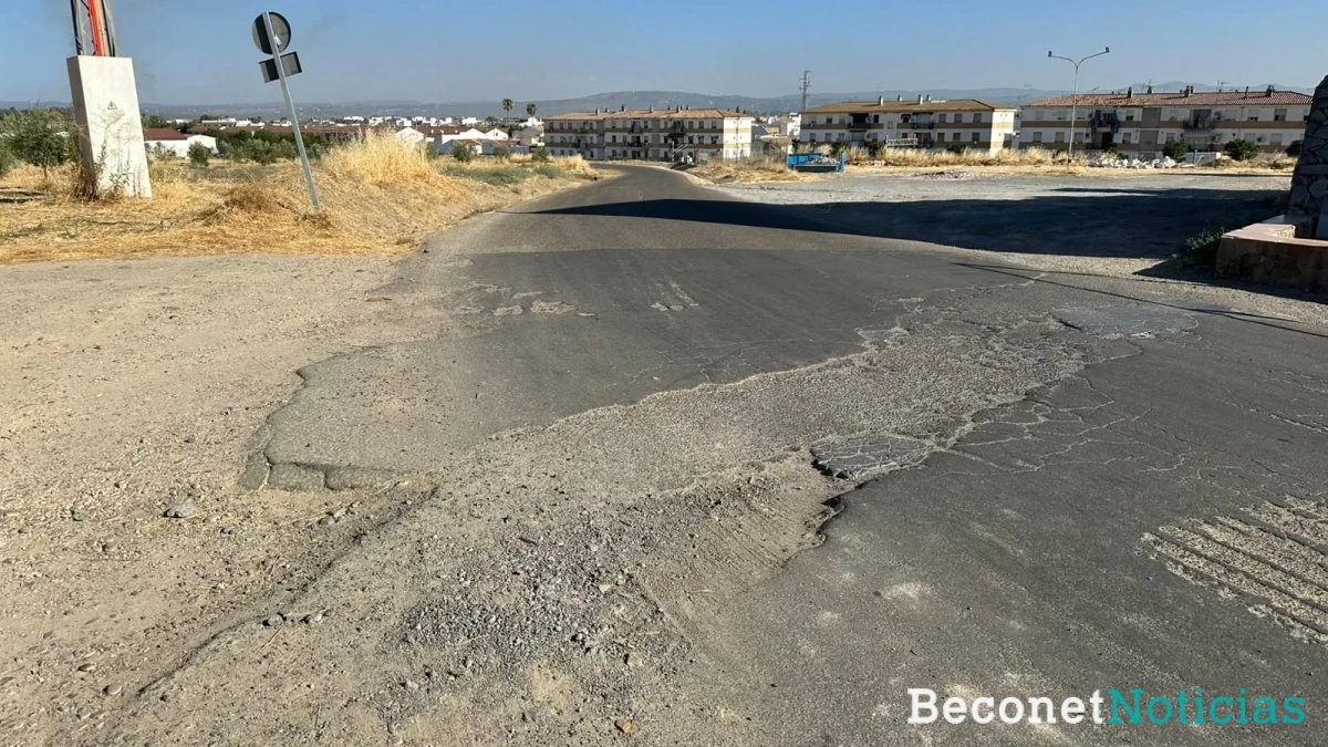 a reclamación se centra en este tramo concreto de la CP-231, entre la calle La Estrella y la carretera de Bujalance. a reclamación se centra en este tramo concreto de la CP-231, entre la calle La Estrella y la carretera de Bujalance.