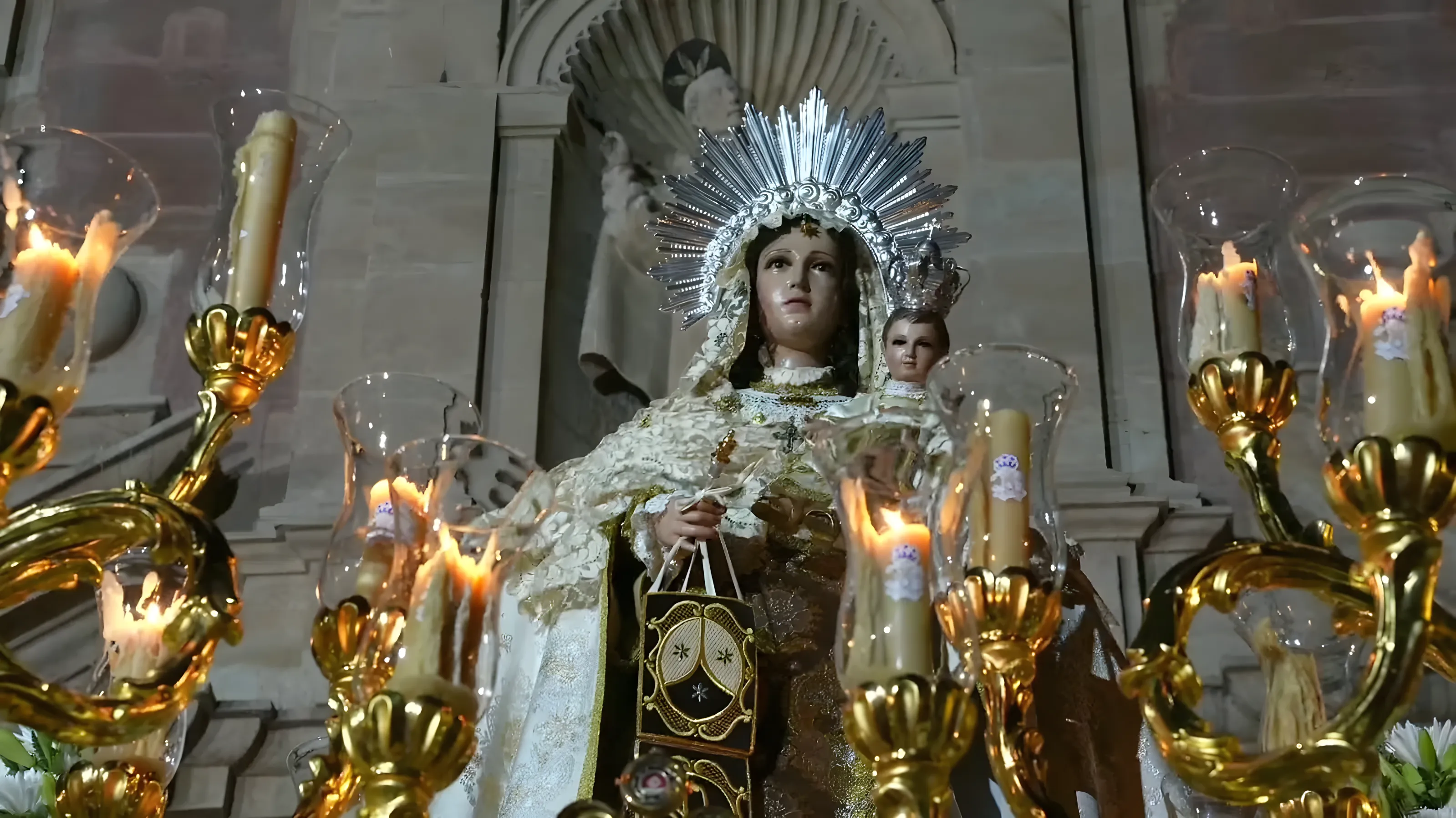 Virgen del Carmen en Montoro.