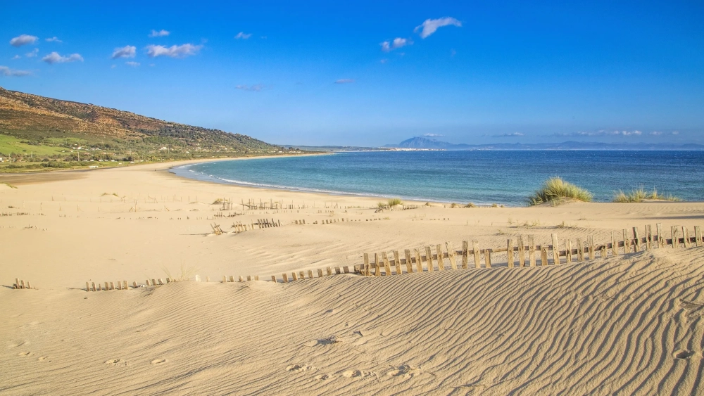 Playa de Valdevaqueros, Tarifa (Cádiz). Foto: Turismo de Cádiz Playa de Valdevaqueros, Tarifa (Cádiz). Foto: Turismo de Cádiz