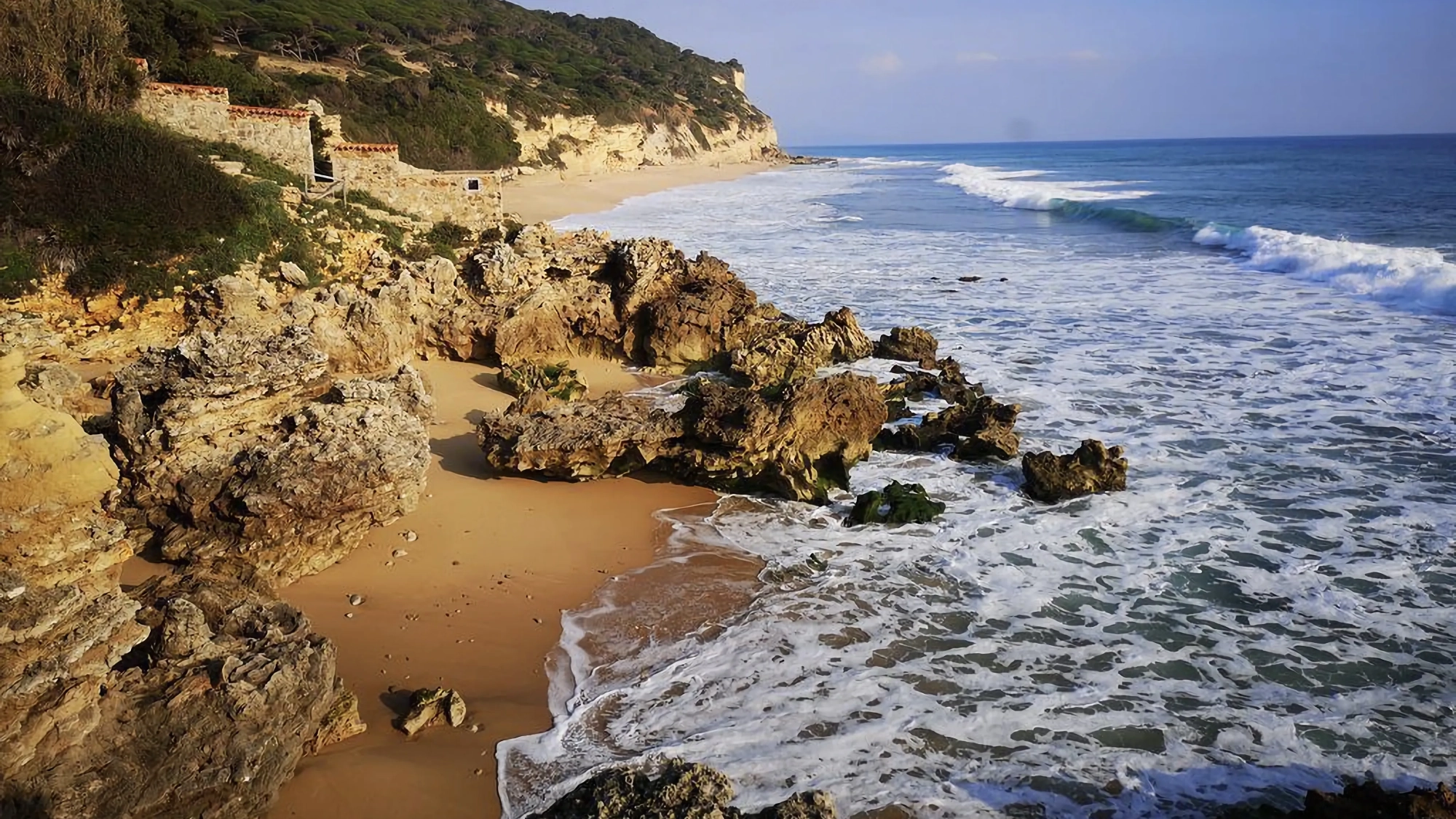 10. Los Caños de Meca, Barbate (Cádiz). Foto: playasdetrafalgar.com 10. Los Caños de Meca, Barbate (Cádiz). Foto: playasdetrafalgar.com