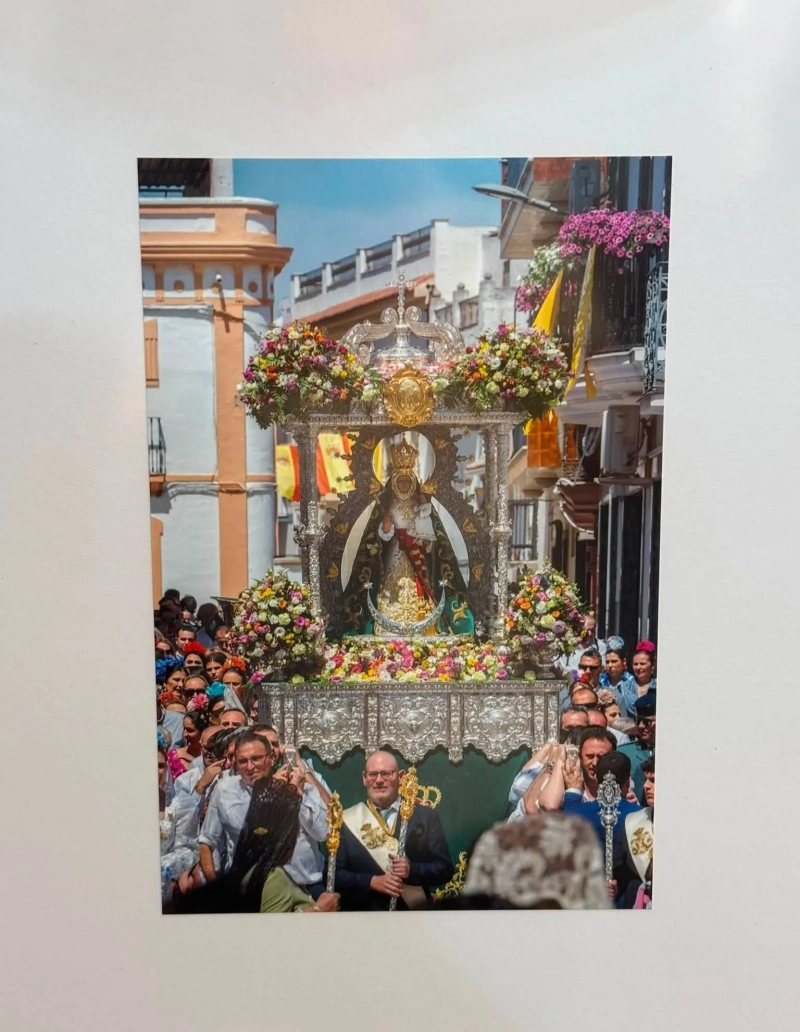 Primer premio del concurso y foto del cartel 2027, autoría de Antonio J. Montoro. Foto: Hermandad.