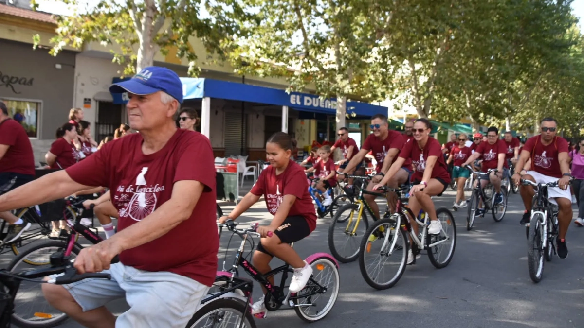 Día de la Bicicleta 2024. Foto: Ayto de Villa del Río Día de la Bicicleta 2024. Foto: Ayto de Villa del Río