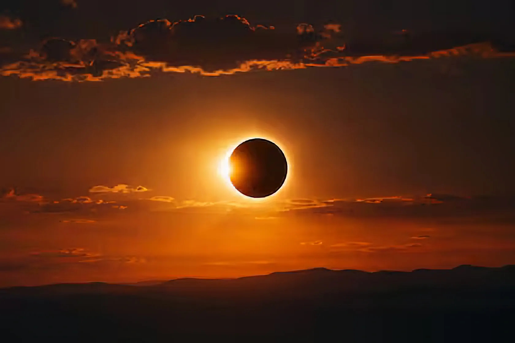 el proximo 12 de agosto de 2026 el cielo ofrecera GMLGTJ2EJ5DAJN6NUDOTS3P6K4