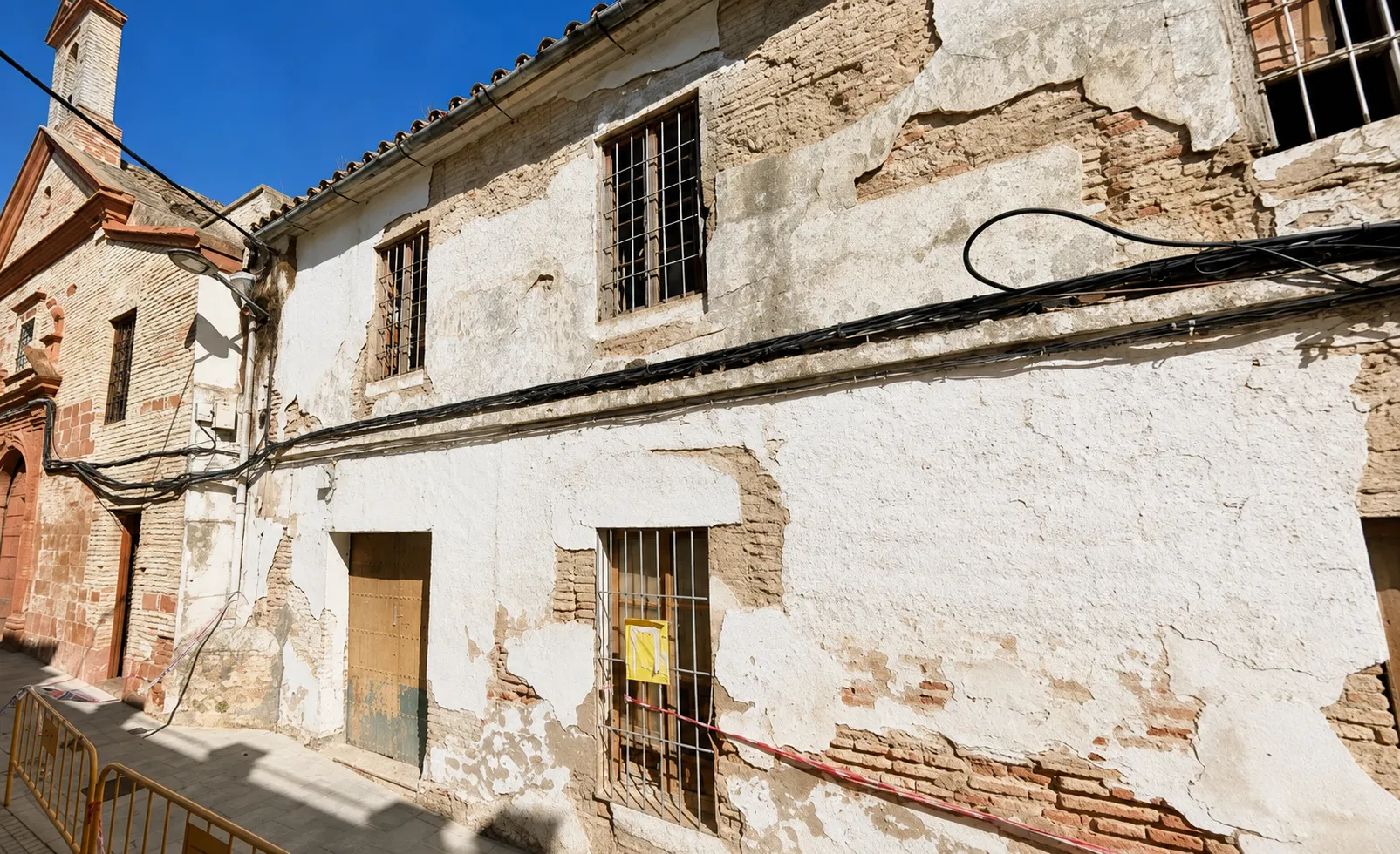 Estado del inmueble antes de la primera demolición ya acometida.