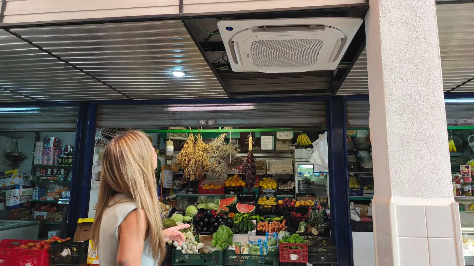 Nueva climatización instalada en el Mercado de Abastos de Villa del Río. Foto: Ayto de Villa del Río