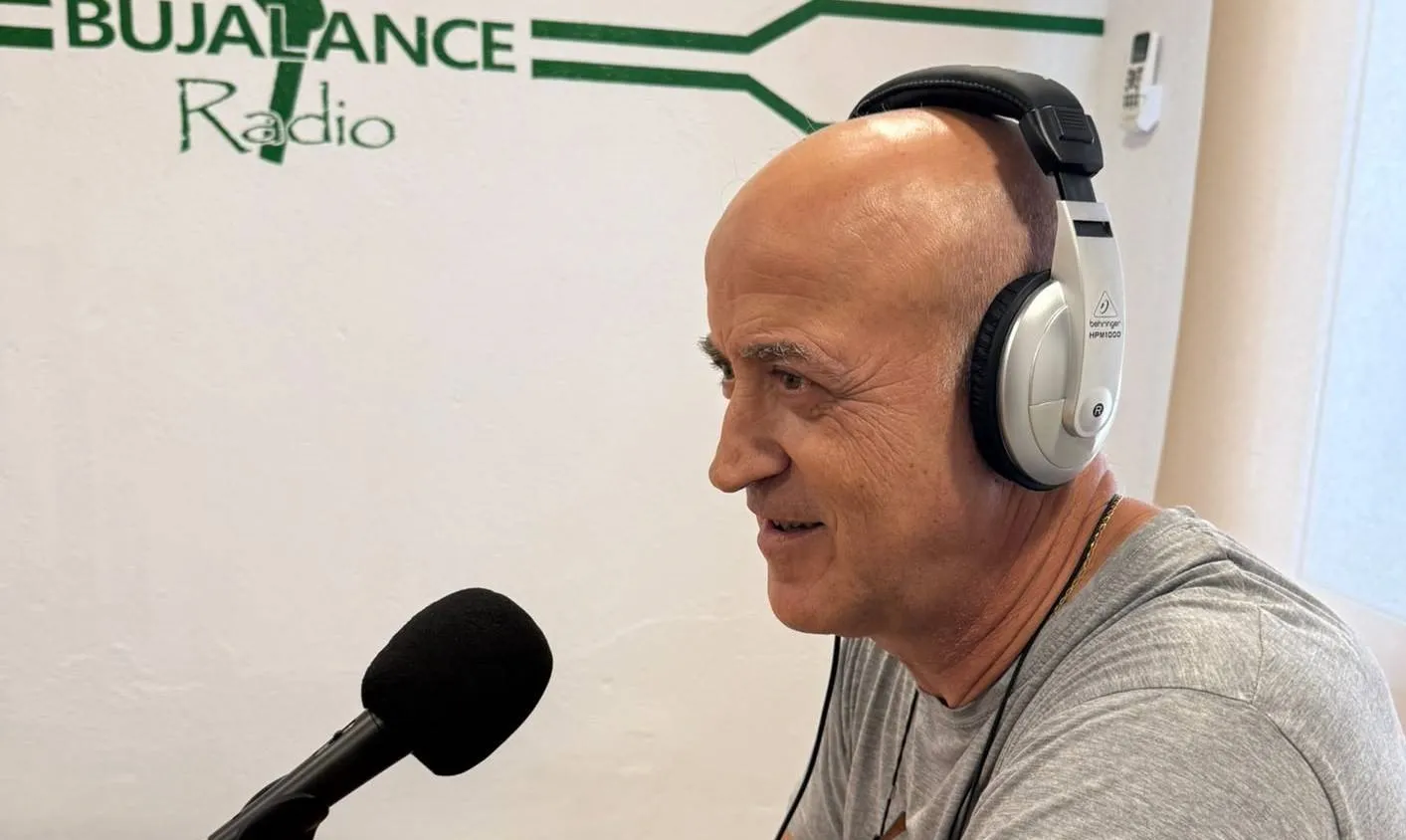Rafael Castro, en el nuevo estudio de Bujalance Radio.