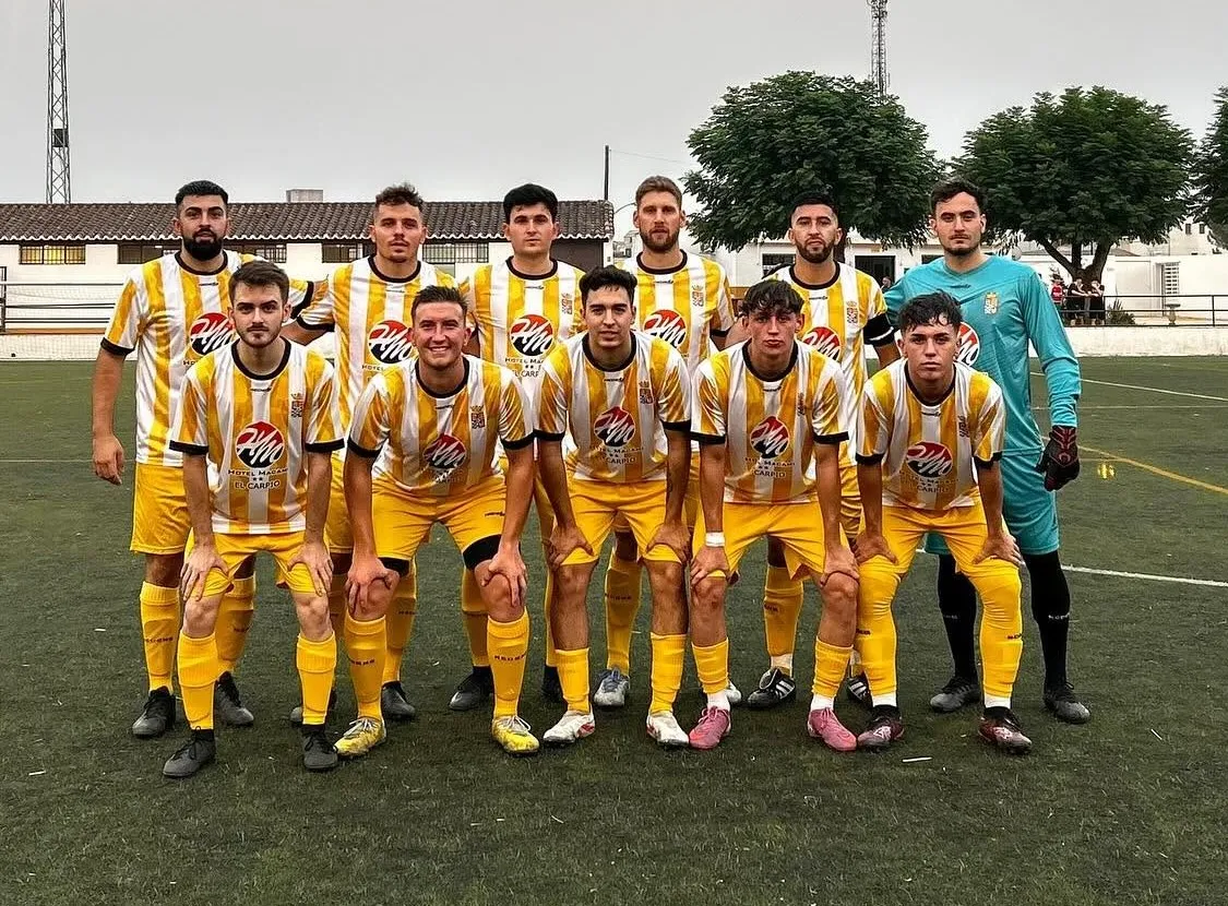 Alineación de El Carpio CF la pasada temporada. Foto: ECCF