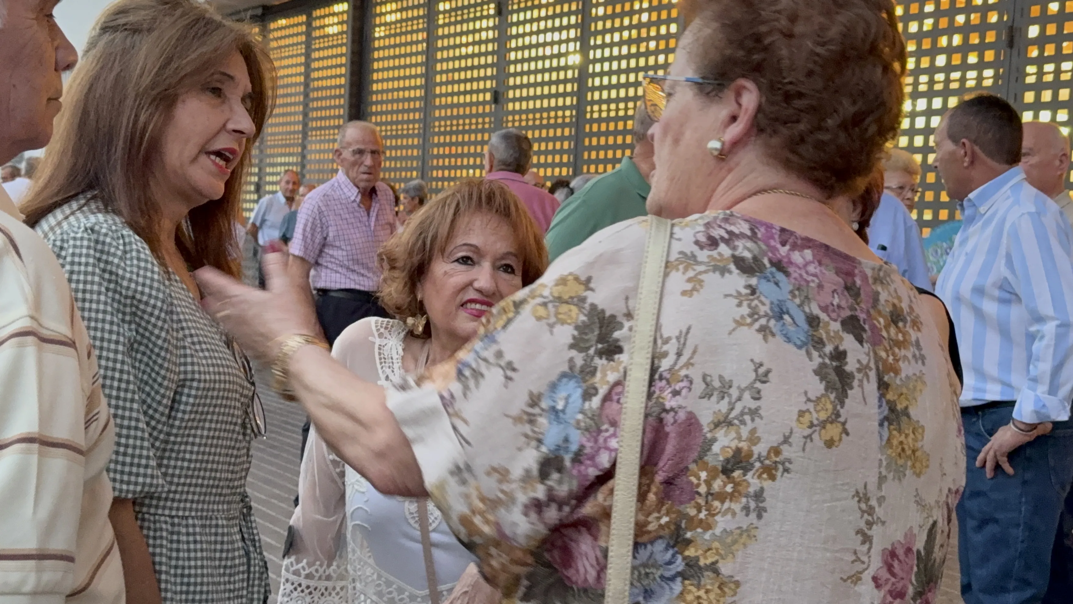 Una noche de música, baile y convivencia para los mayores de Villa del Río