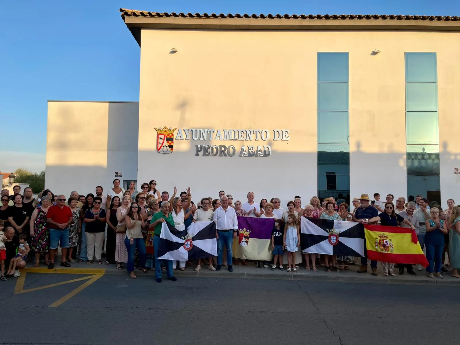 Concentración en Pedro Abad